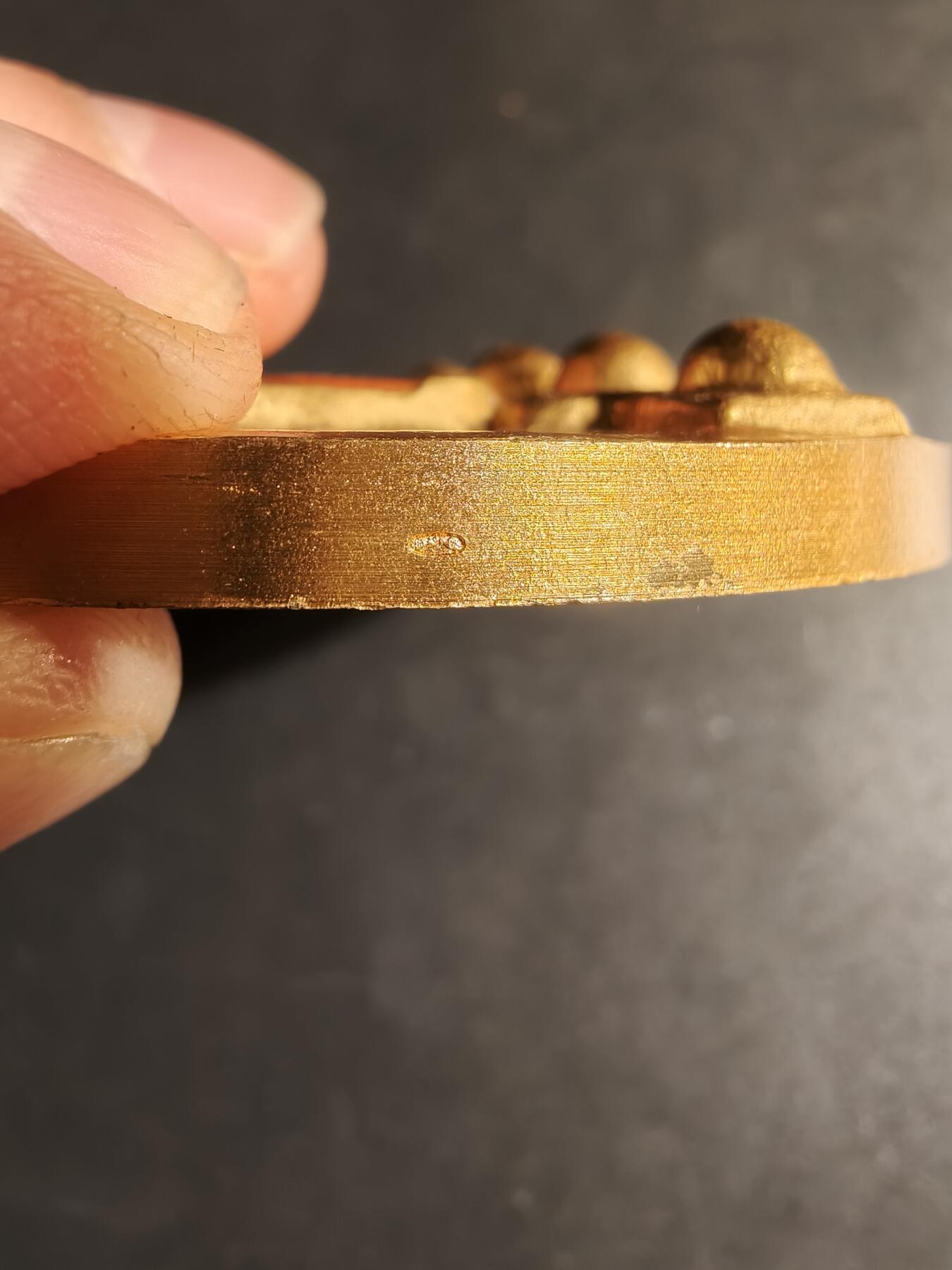 老王徽章第167期 法国克拉玛市大铜章     直径80mm.    重量331.2g