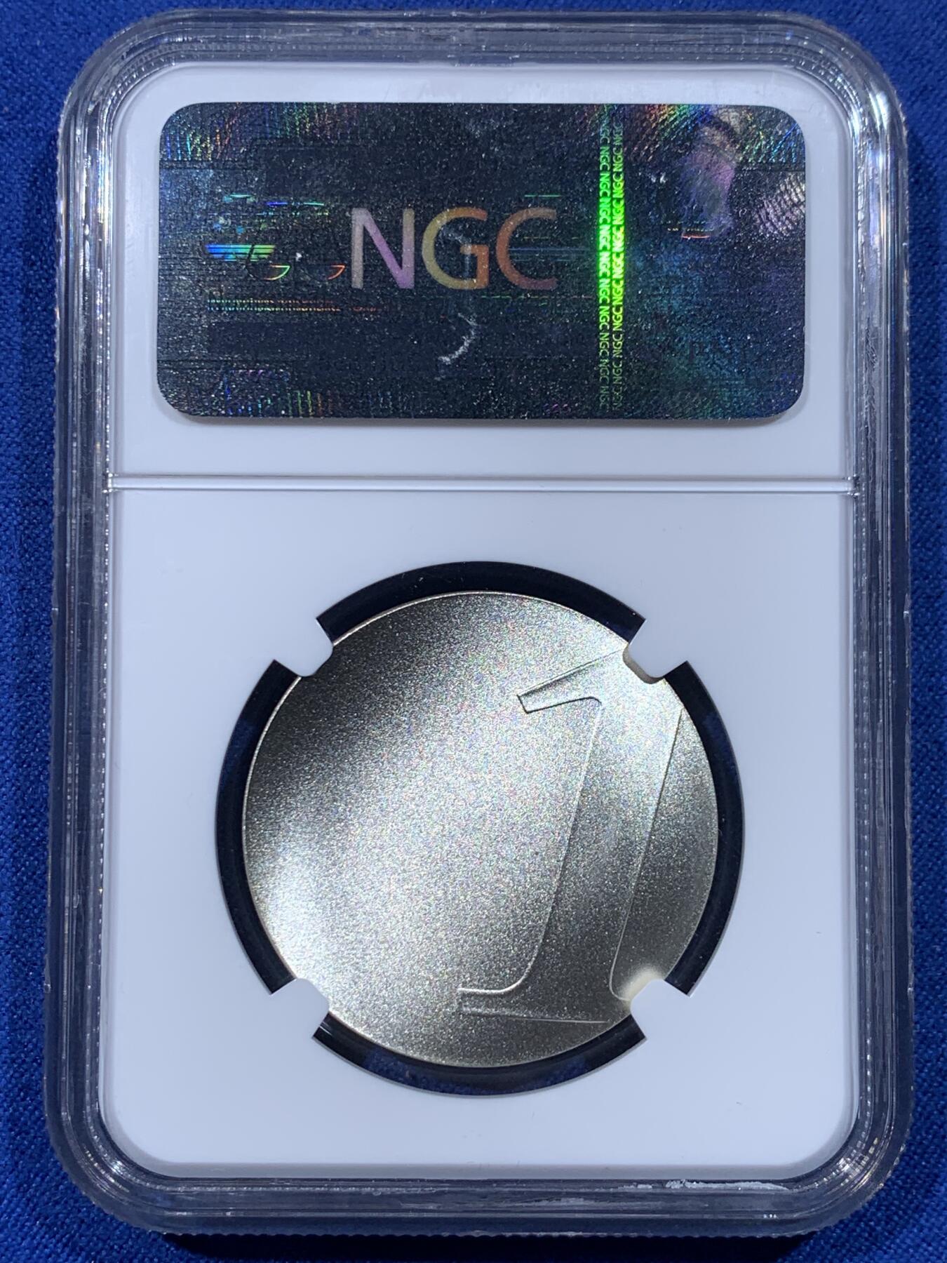 《竞宝斋》第444场 周日，周一，2场连拍 （全场包邮） NGC MS69 matte 法国2001年 最后的法郎 波浪形银币