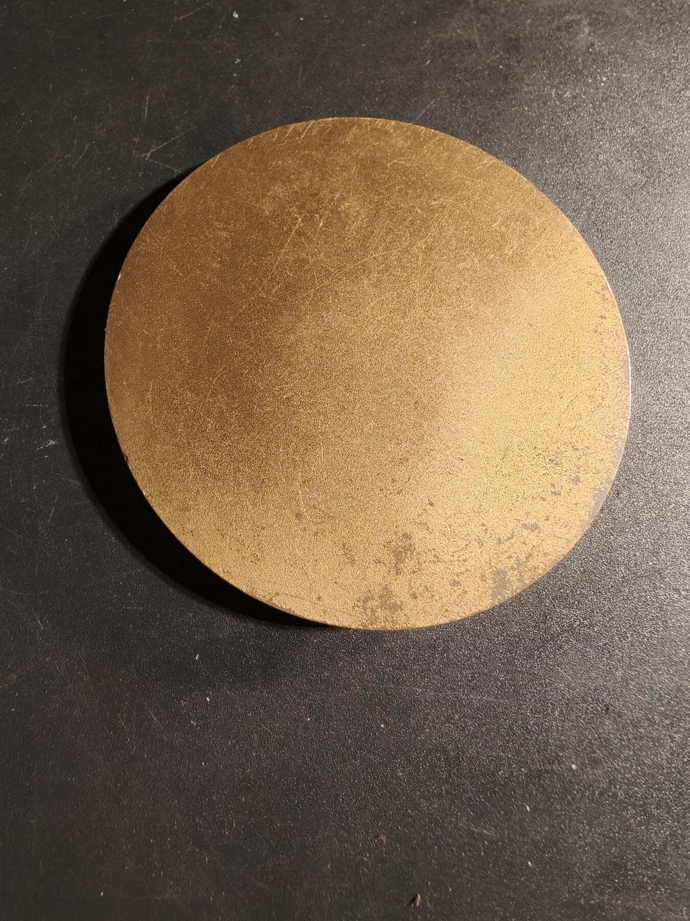 老王徽章第167期 法国维特尔斯海姆市大铜章     直径66mm.    重量150.9g