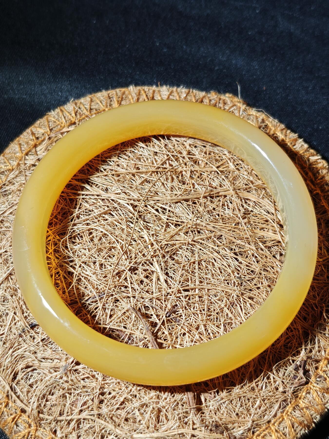 91期回流戒指饰品杂件纪念章丝路钱币专场 天然玛瑙手镯