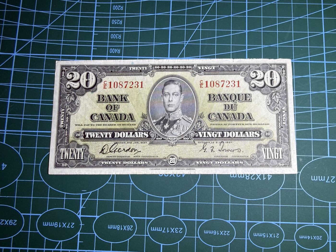 【炜奕收藏】，第五十二期 1937年加拿大20元，品相如图，边缘瑕疵，大面无折