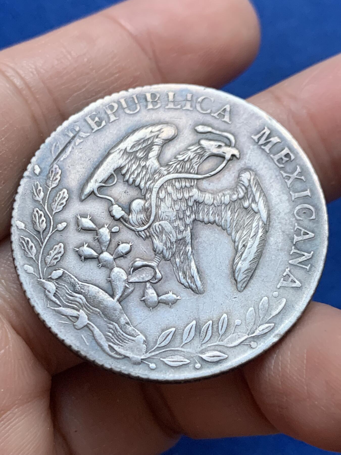 《竞宝斋》第444场 周日，周一，2场连拍 （全场包邮） 墨西哥1890 ZS FZ版 8R鹰洋银币 细节见图