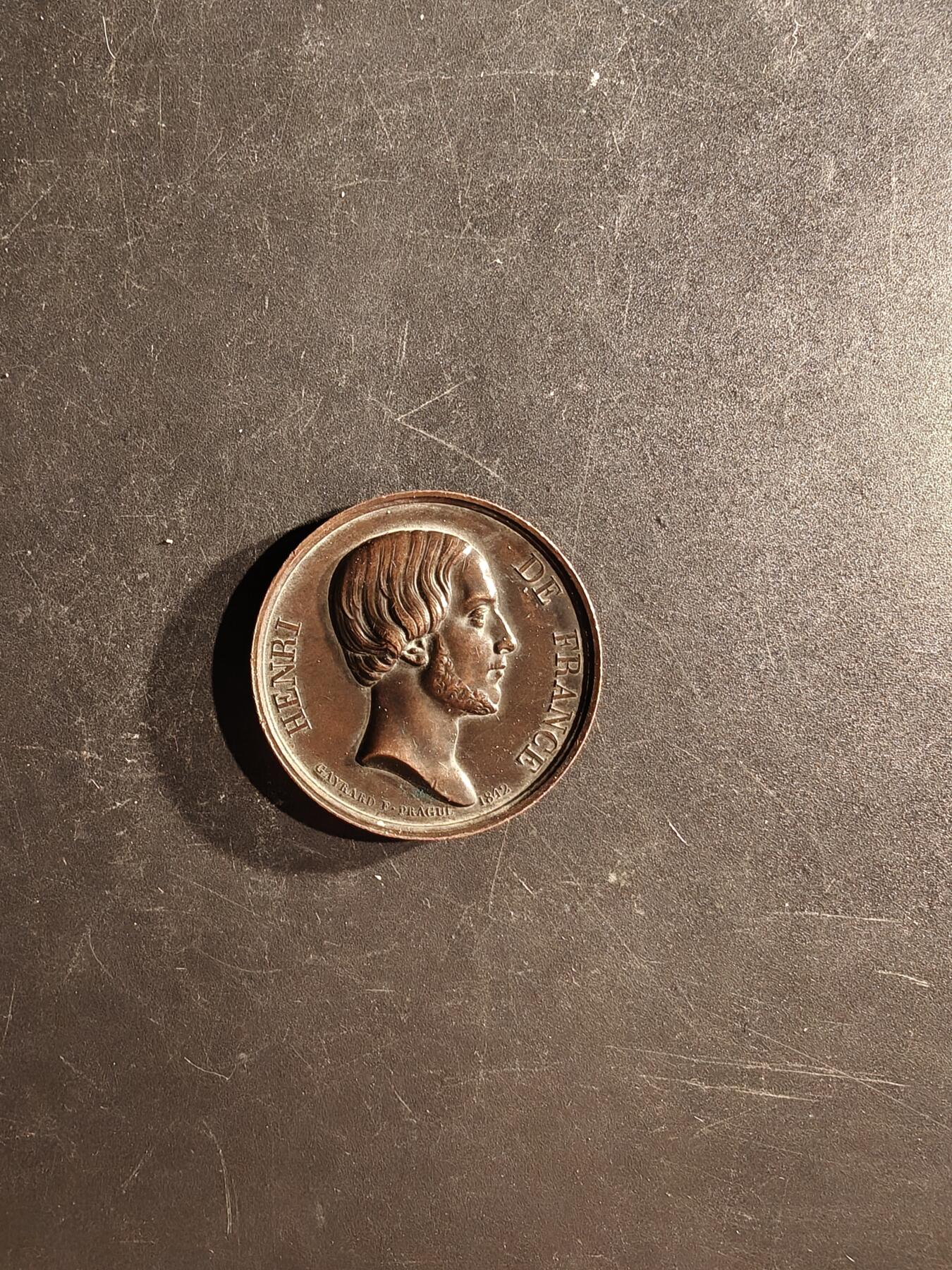 老王徽章第167期 法国复辟时期王太子波尔多公爵亨利·德·法兰西大铜章    直径36mm.    重量21g