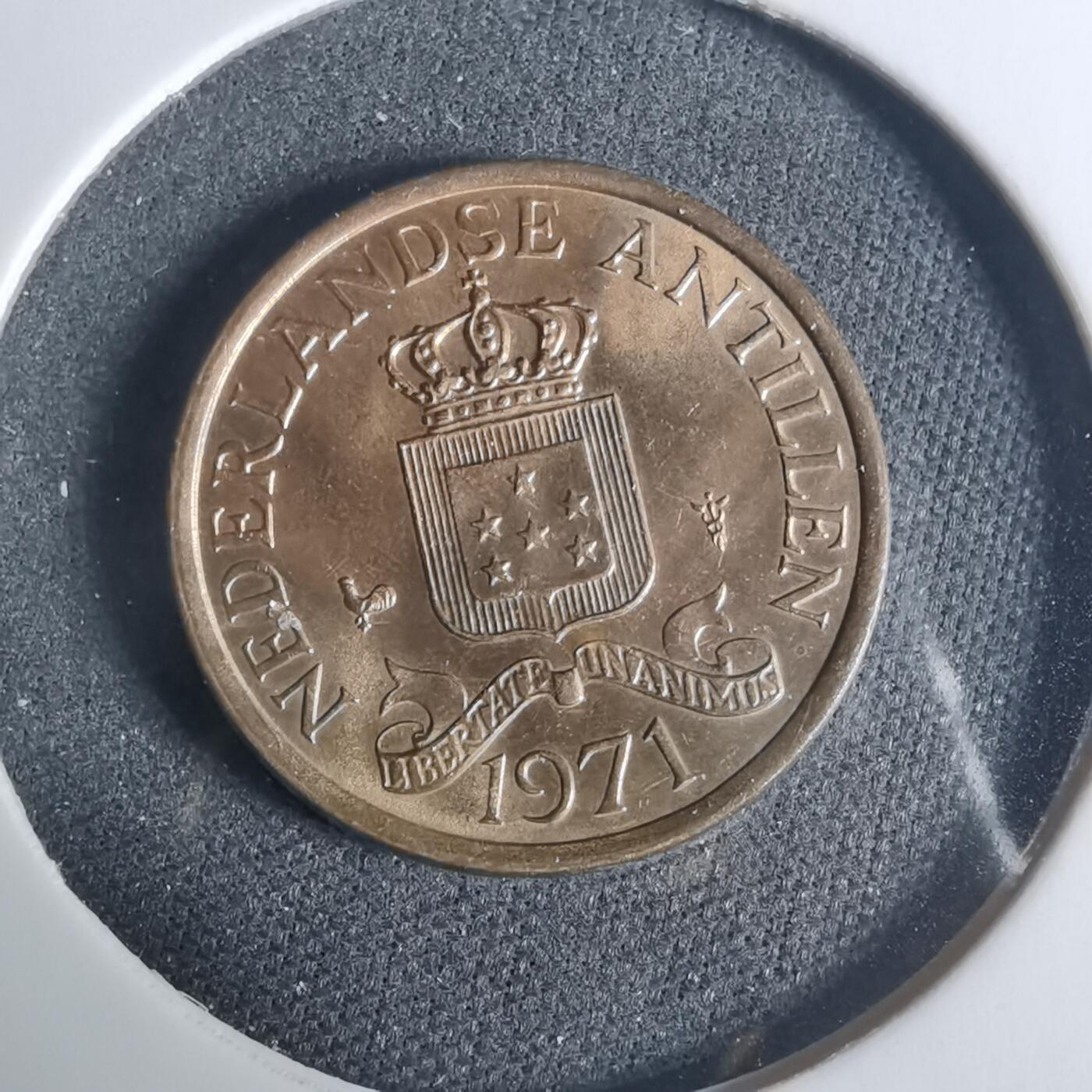 沼泽如烟--第919场 荷属安的列斯1971年一分