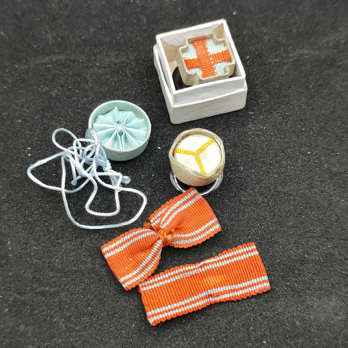 0元起拍勋章 第315期 咸鱼国勋章拍卖专场 12月3日（周三）下午6：00开始 日本略授一组