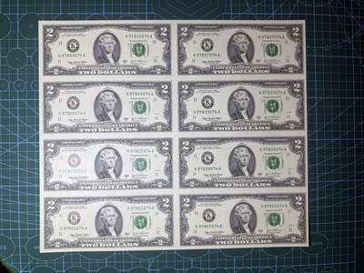 【炜奕收藏】，第五十二期 - 2003年美国2美元8连体，UNC品相