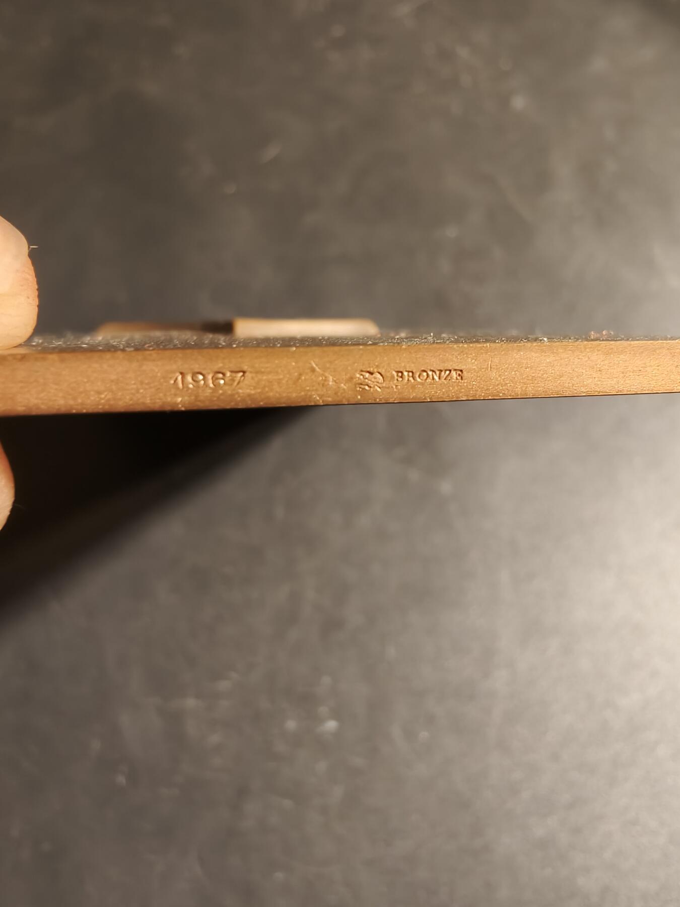 老王徽章第167期 法国ACBB篮球俱乐部大铜章     尺寸60×90mm.    重量165.9g