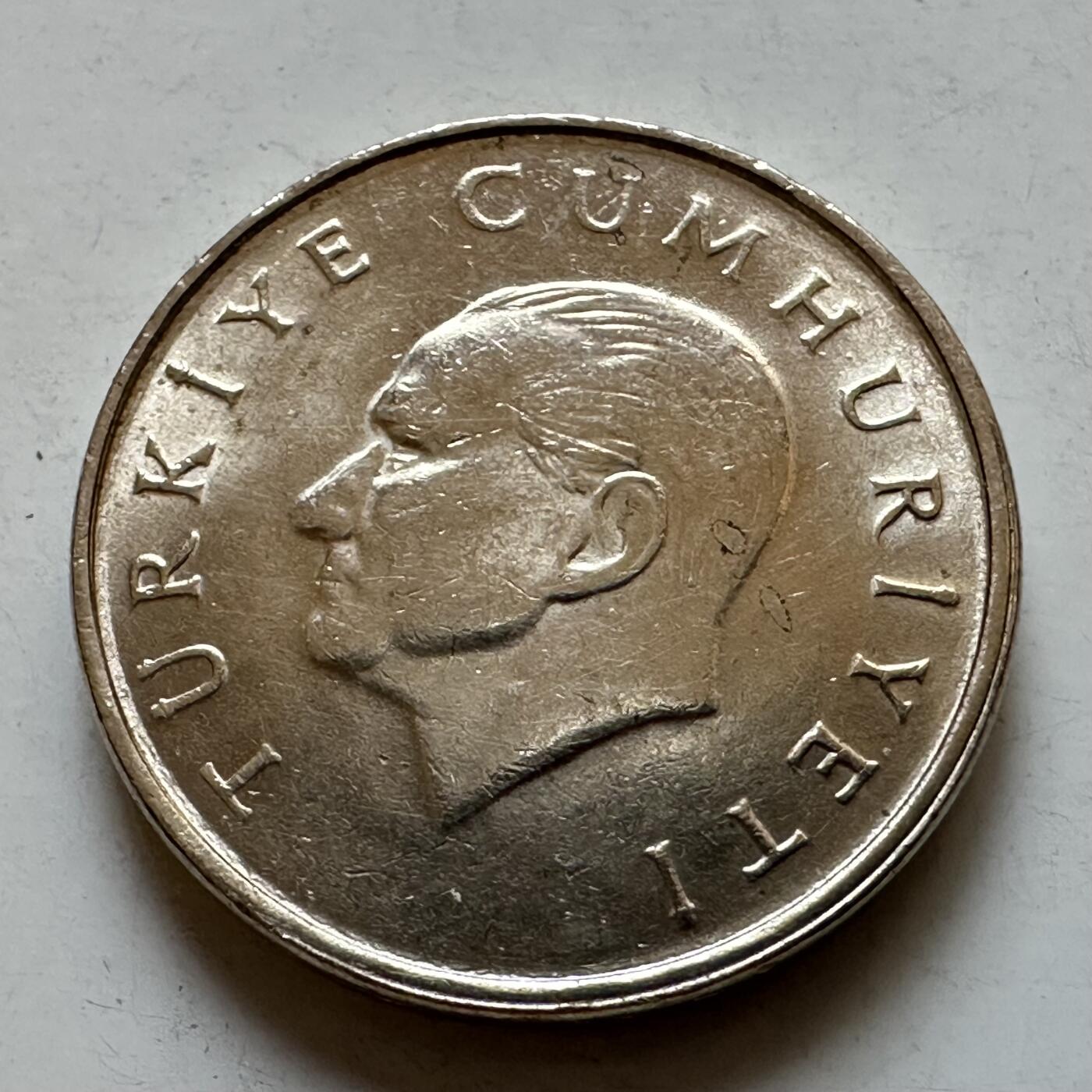 🌹外币初藏🌹🐯2025年第135场  每周二四六晚8️⃣点 接代拍 土耳其1998年2.5万里拉