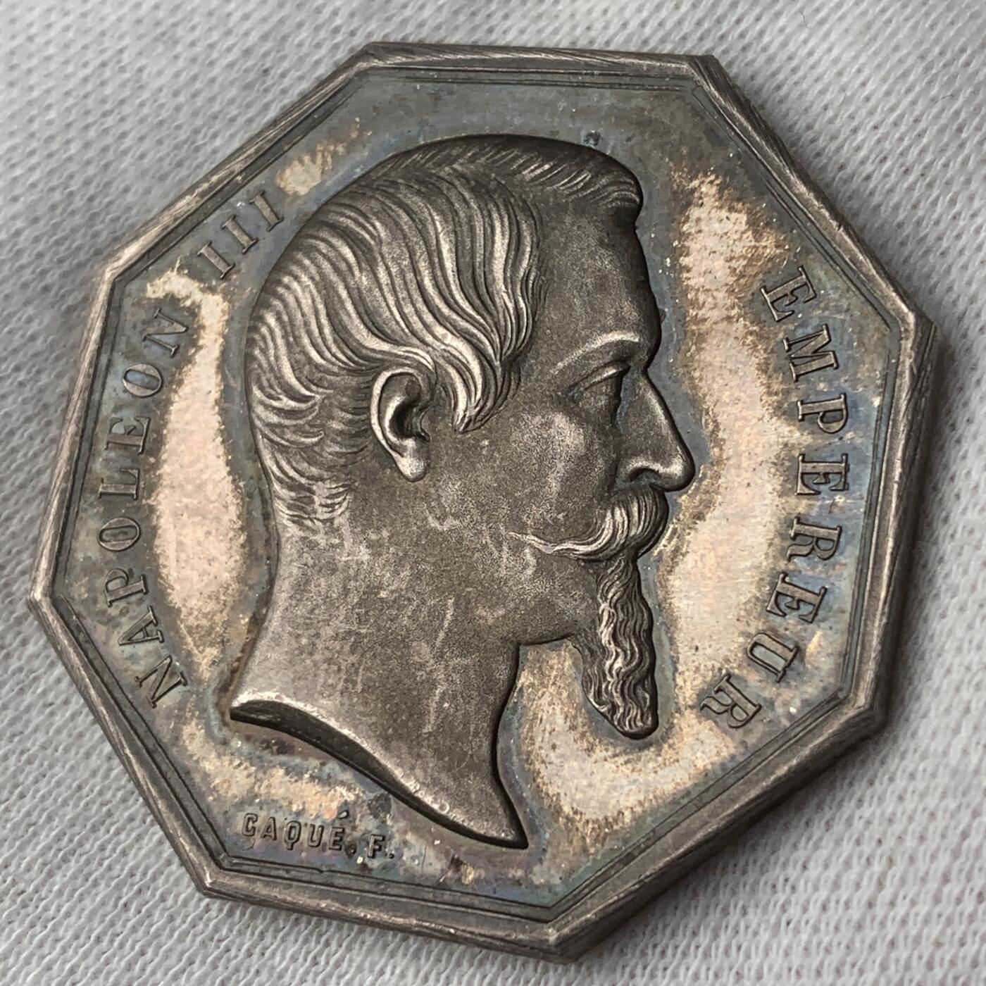 掌中浮雕-藏着的欧洲第044场