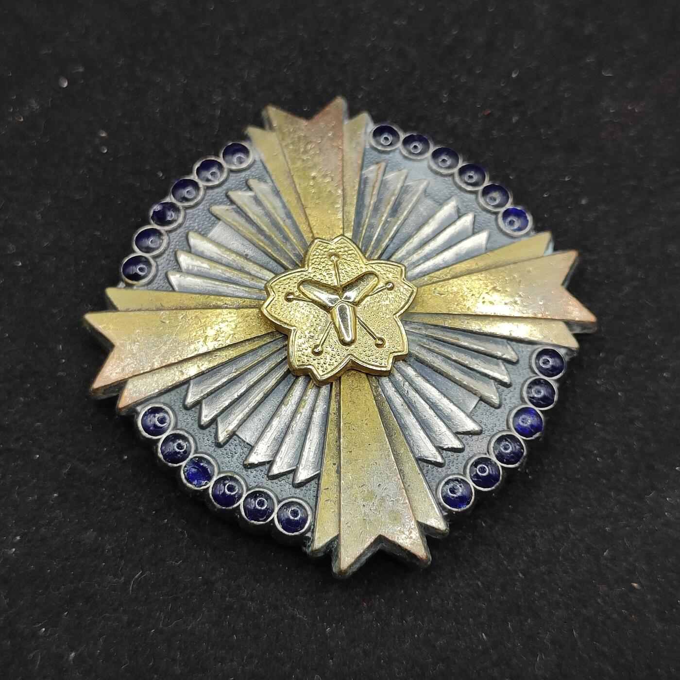 0元起拍勋章 第315期 咸鱼国勋章拍卖专场 12月3日（周三）下午6：00开始