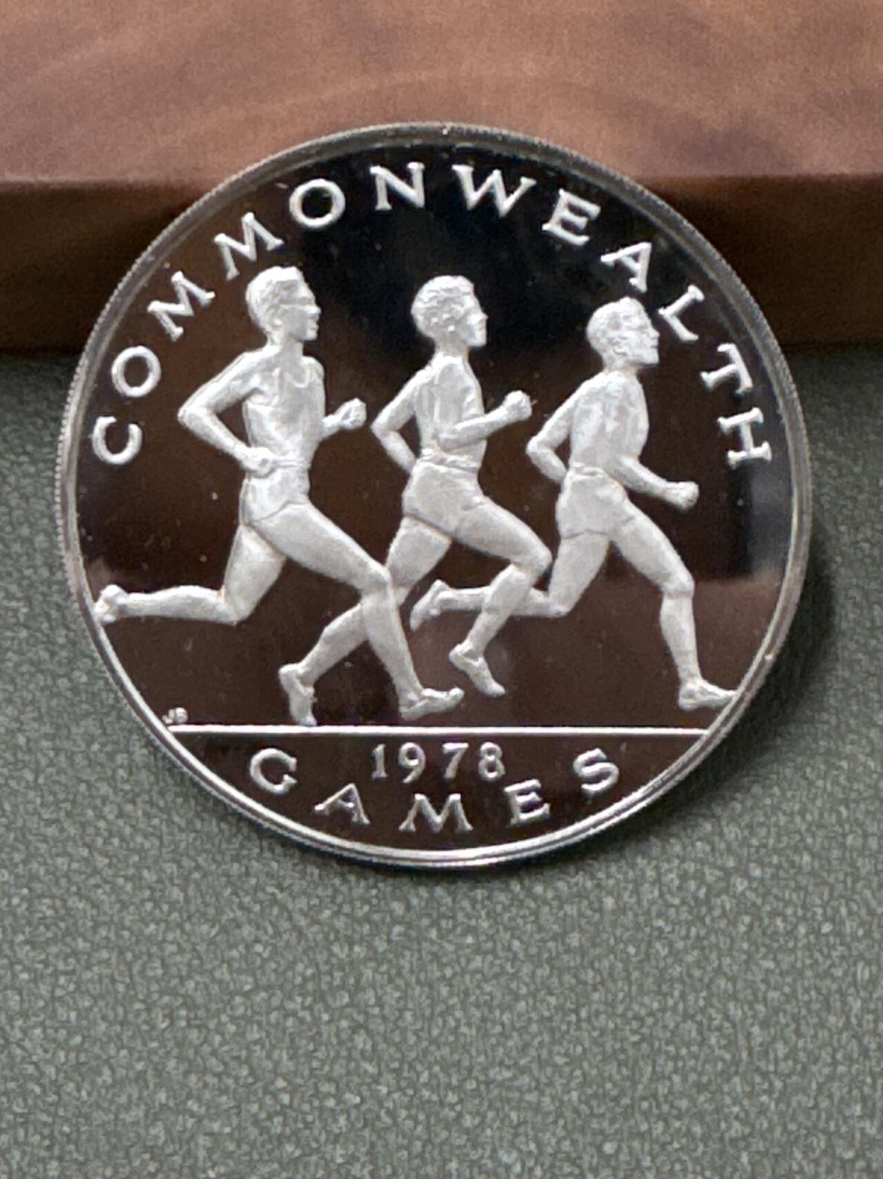 ❤️【币观天下】❤️ 第333期钱币拍卖- 2025.12.5周五晚上6点半场-长期征集拍品 西萨摩亚1978年奥运会精制银币