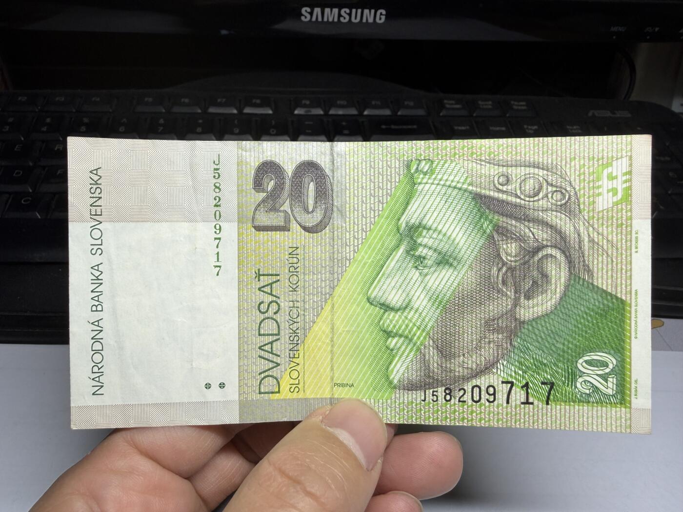 2025年集古藏今外币拍卖第十期-第10场—（总第290拍-纸币专场），本期拍完结算一次，发货时间2-3天，休息几天后继续新的一期拍卖。