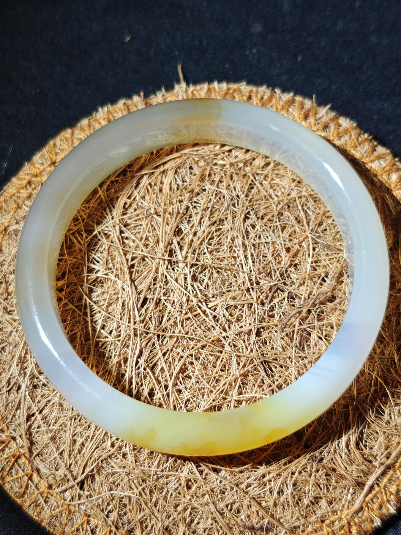 91期回流戒指饰品杂件纪念章丝路钱币专场 天然玛瑙手镯