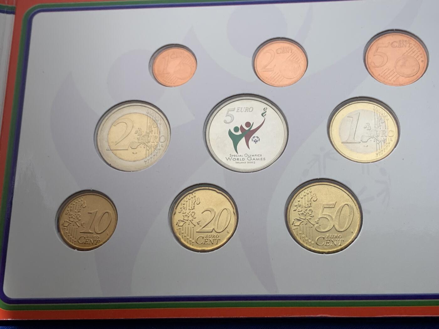 《竞宝斋》第444场 周日，周一，2场连拍 （全场包邮） 爱尔兰2003年官方套币，特奥会9枚欧元套币，含5欧元特奥会纪念，克书价高。