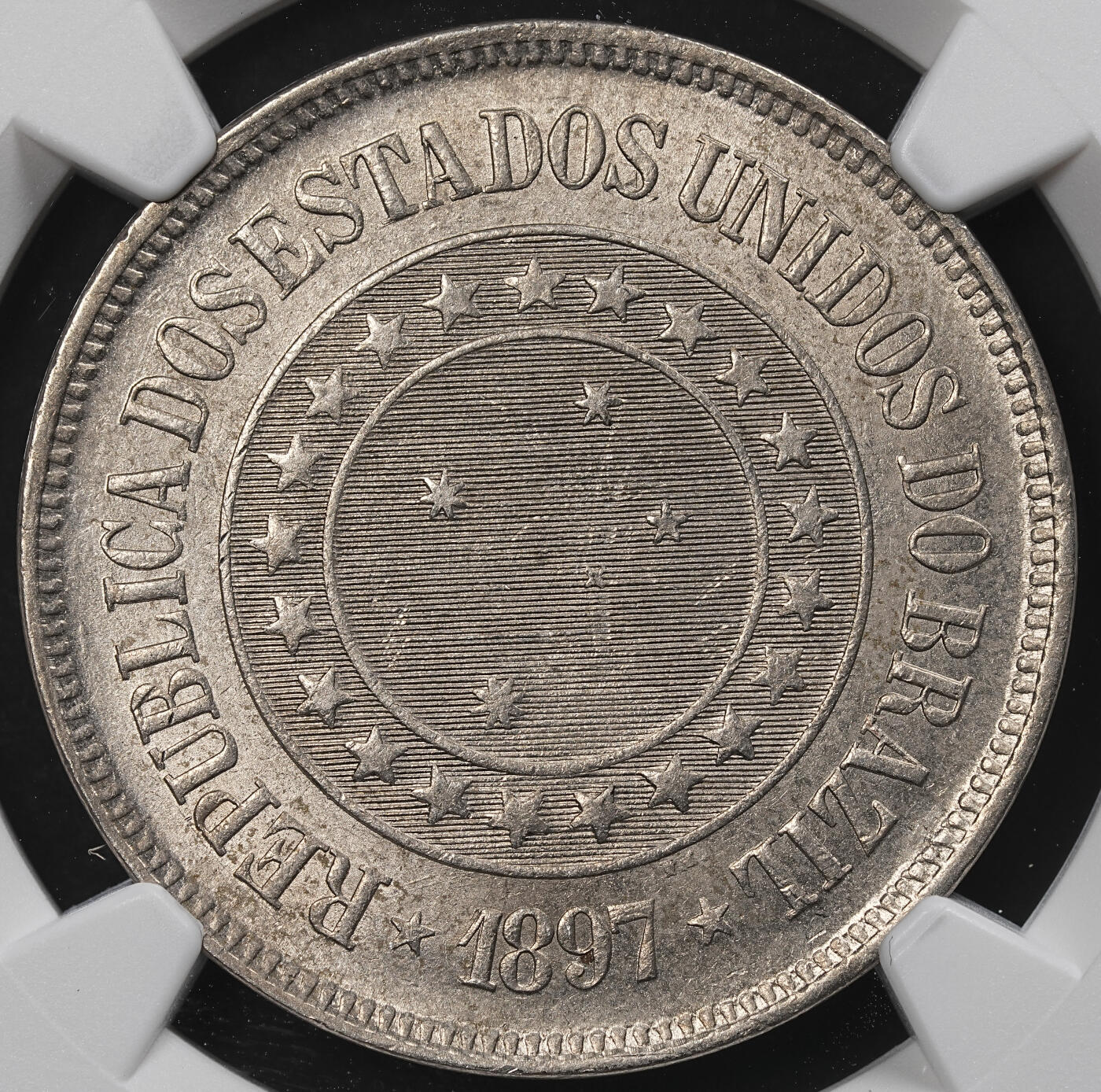 修遠堂世界钱币第九十六期 NGC MS63 1897年巴西200 REIS 盒子年份标识有误