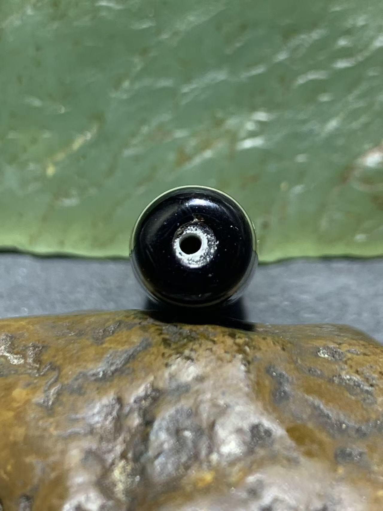 仅此一颗，精品藏传三眼天珠一颗，