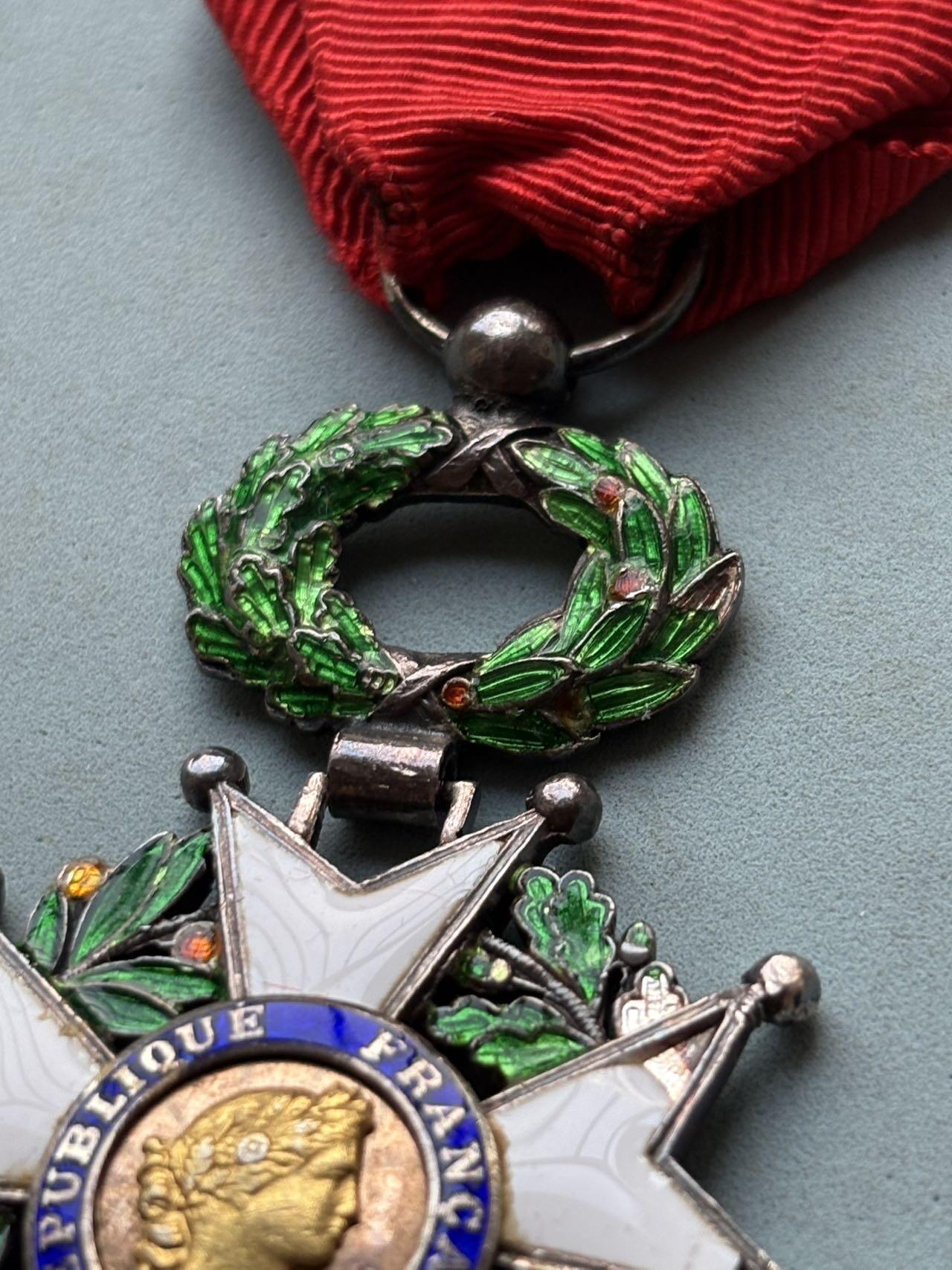 盛世勋华——号角文化勋章邮票专场拍卖第291期 法国骑士级荣誉军团勋章 珠宝商宽边版 银制带银标