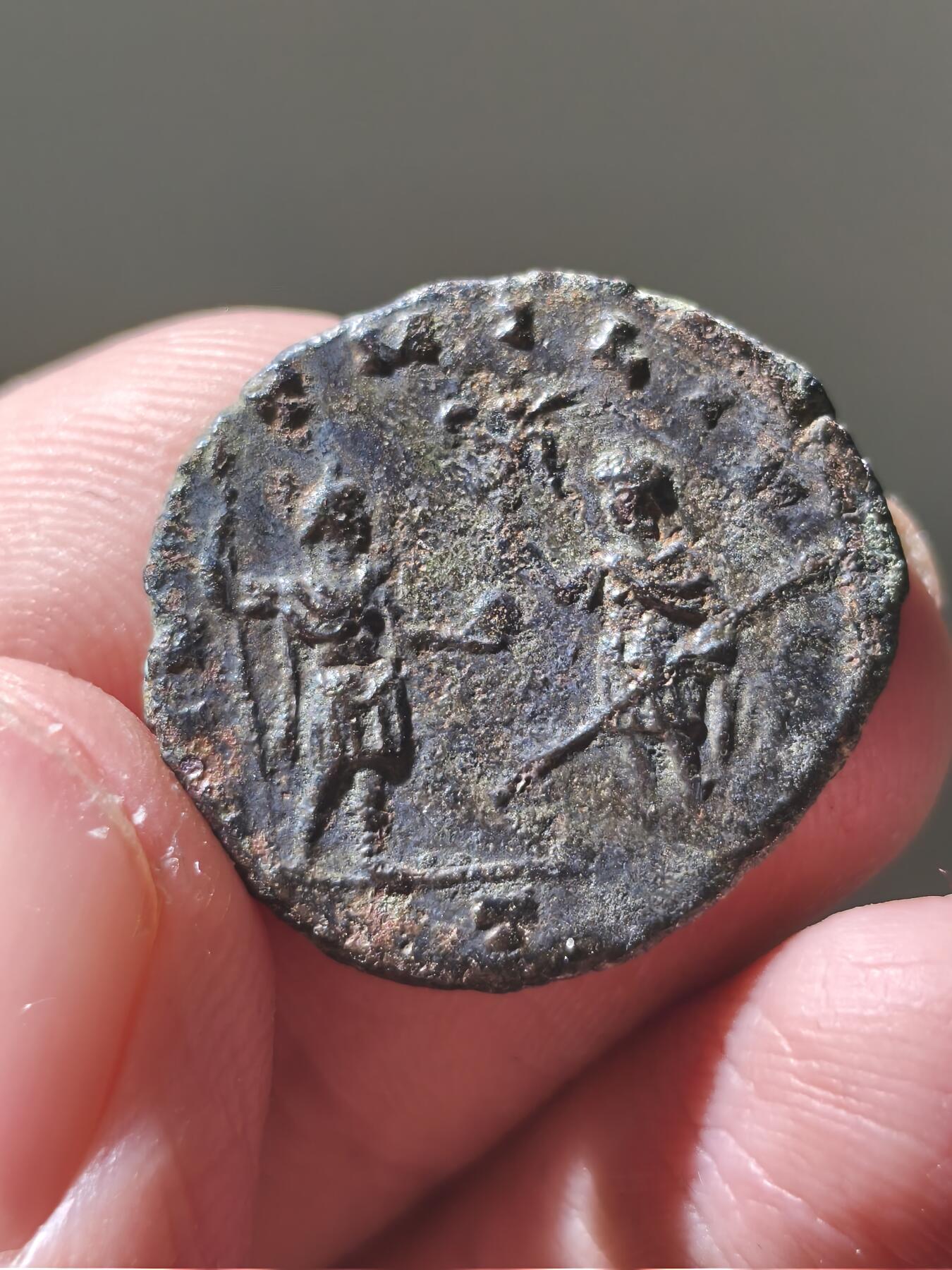 星盘世界钱币十二月六日古典币专场 罗马帝国 公元270-275年 奥勒良 安东尼安洗银币 米兰厂打制正面是奥勒良肩像