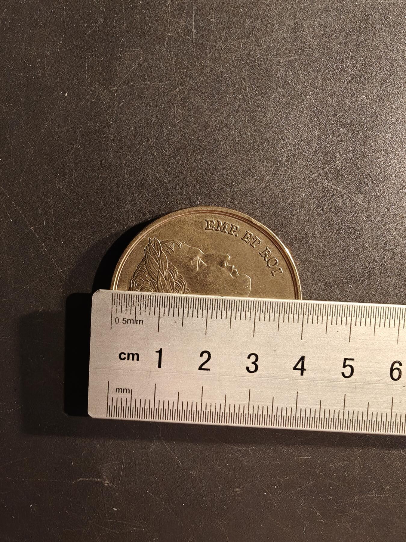 老王徽章第167期 法国拿破仑1804加冕纪念章     直径40mm.    重量31.4g