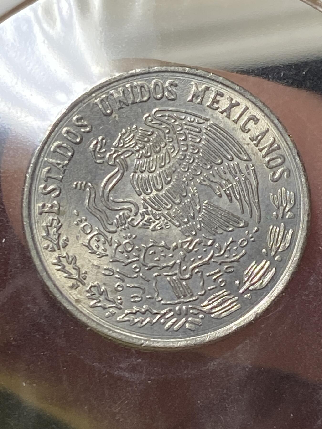 2025年第一百三十三场(总第一百五十九场）外国好品纸夹散币场(免佣金) 墨西哥🇲🇽1979年10分(尖茎宽字，5排玉米粒)