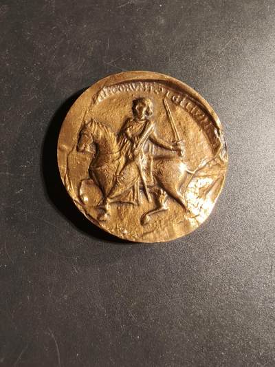 老王徽章第167期 - 法国狮心王理查德一世主题大铜章     直径50mm.   重量78g