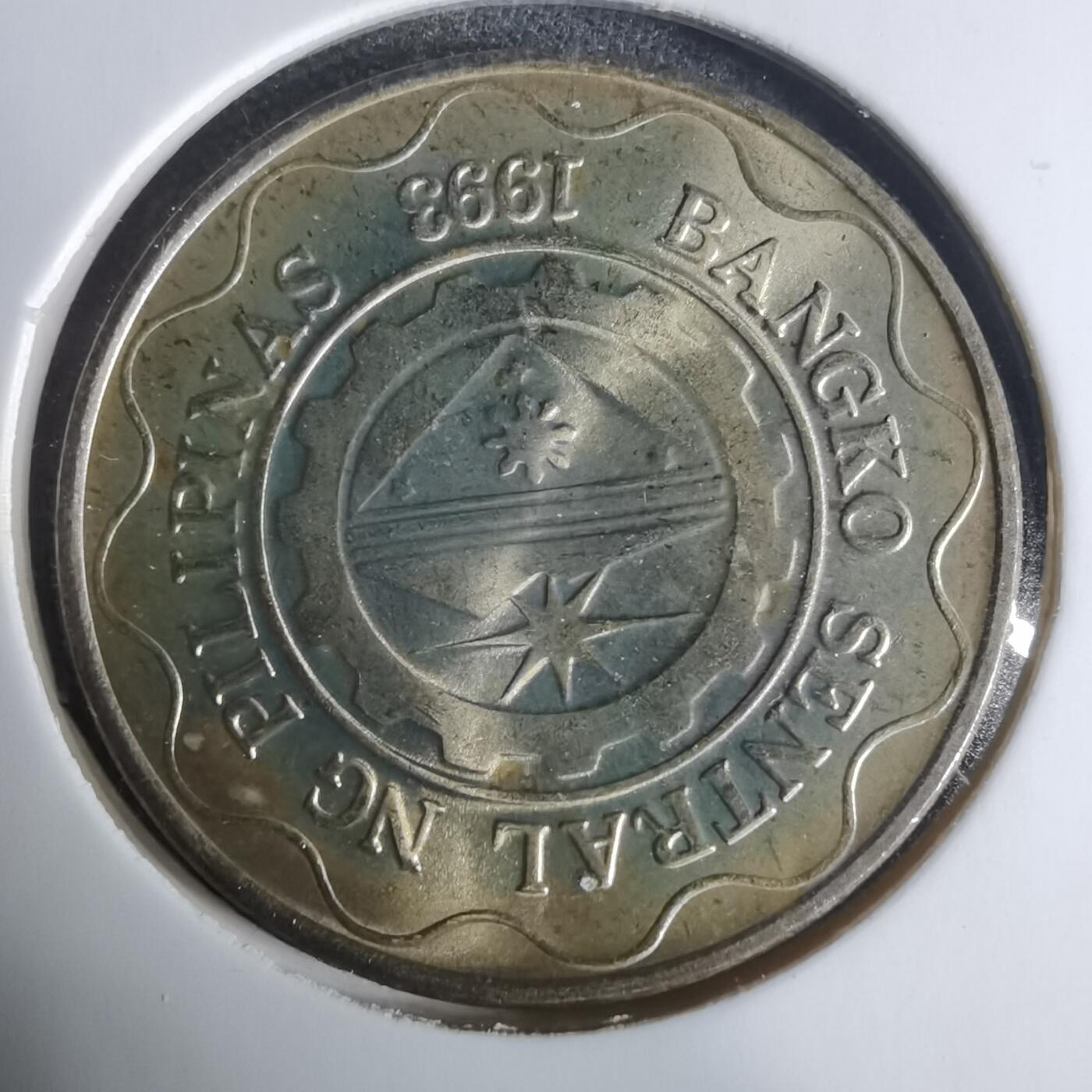 沼泽如烟--第919场 菲律宾2009年5比索