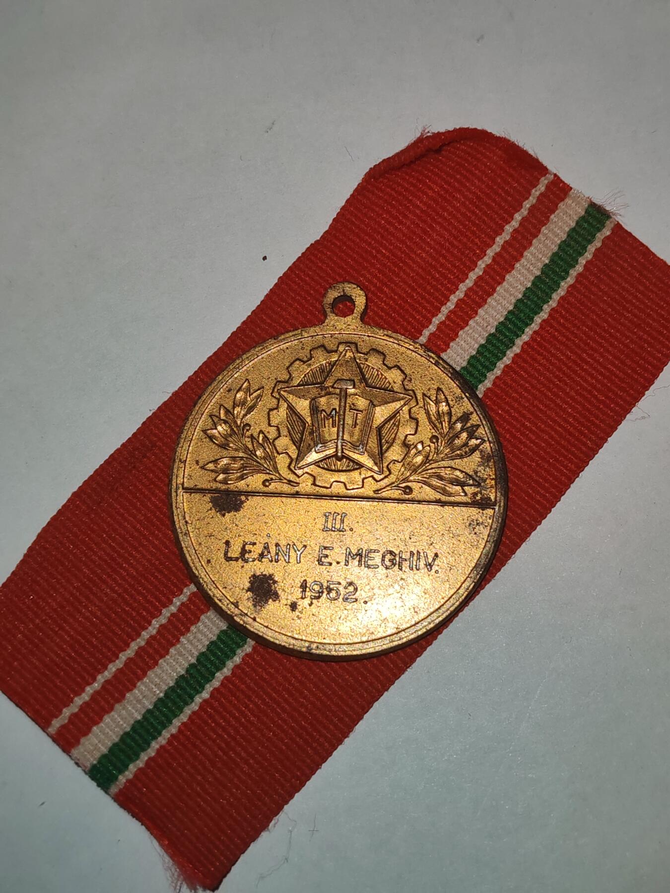 韵星假日拍卖第三十一期 -- Rimey Holidays Auction 31 匈牙利人民共和国拉克西时期1952军运会第三名优胜奖章