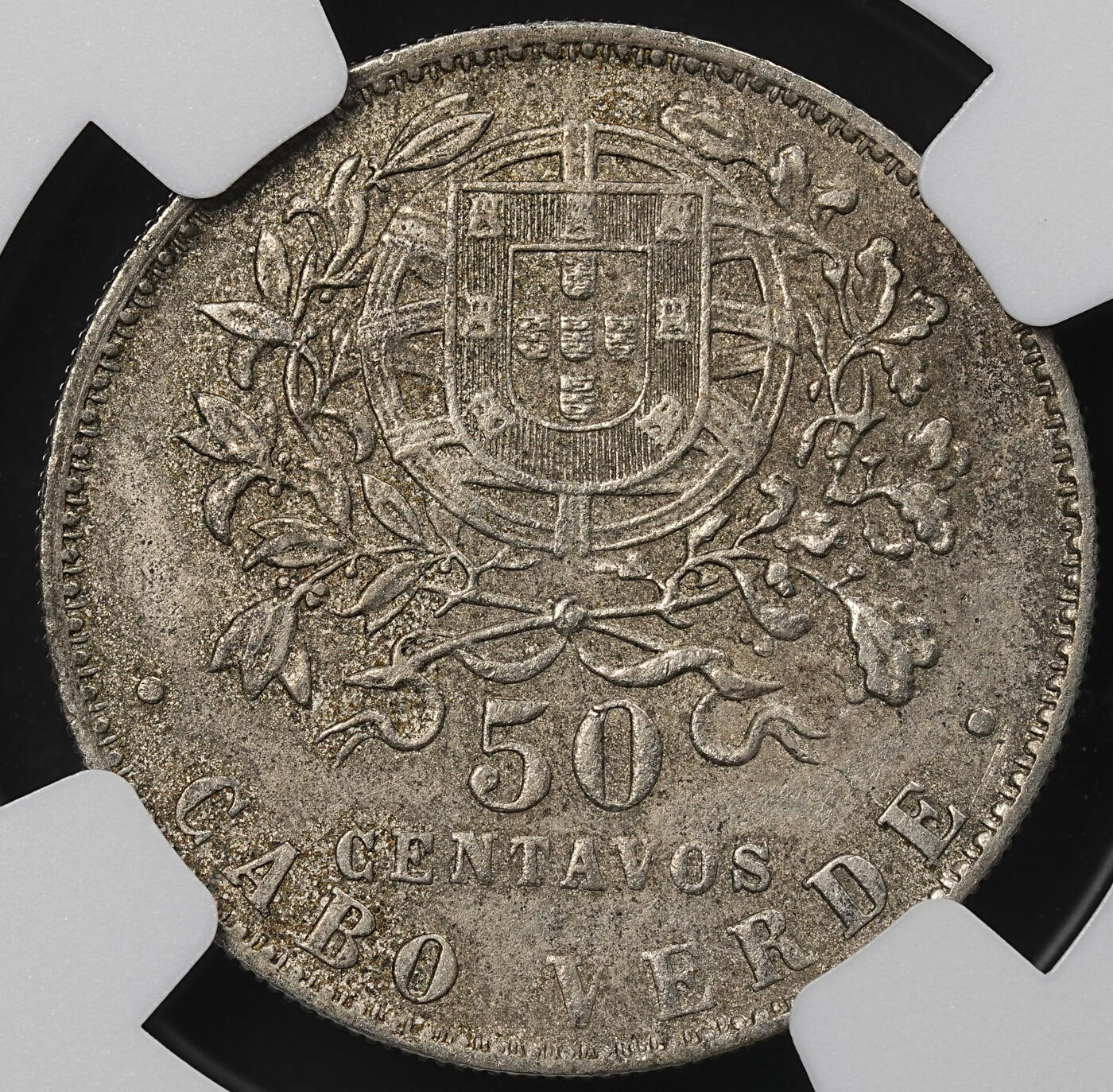 修遠堂世界钱币第九十六期 NGC AU50 1933年葡属佛得角50分 较少见的品种