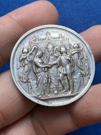 《竞宝斋》第444场 周日，周一，2场连拍 （全场包邮） - 1867年法国婚章 21.75克 36.8mm 蜜蜂银标 少见品种