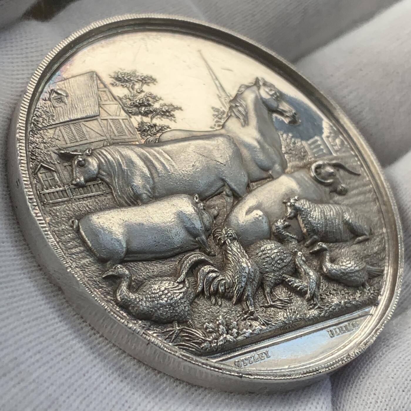 掌中浮雕-藏着的欧洲第044场