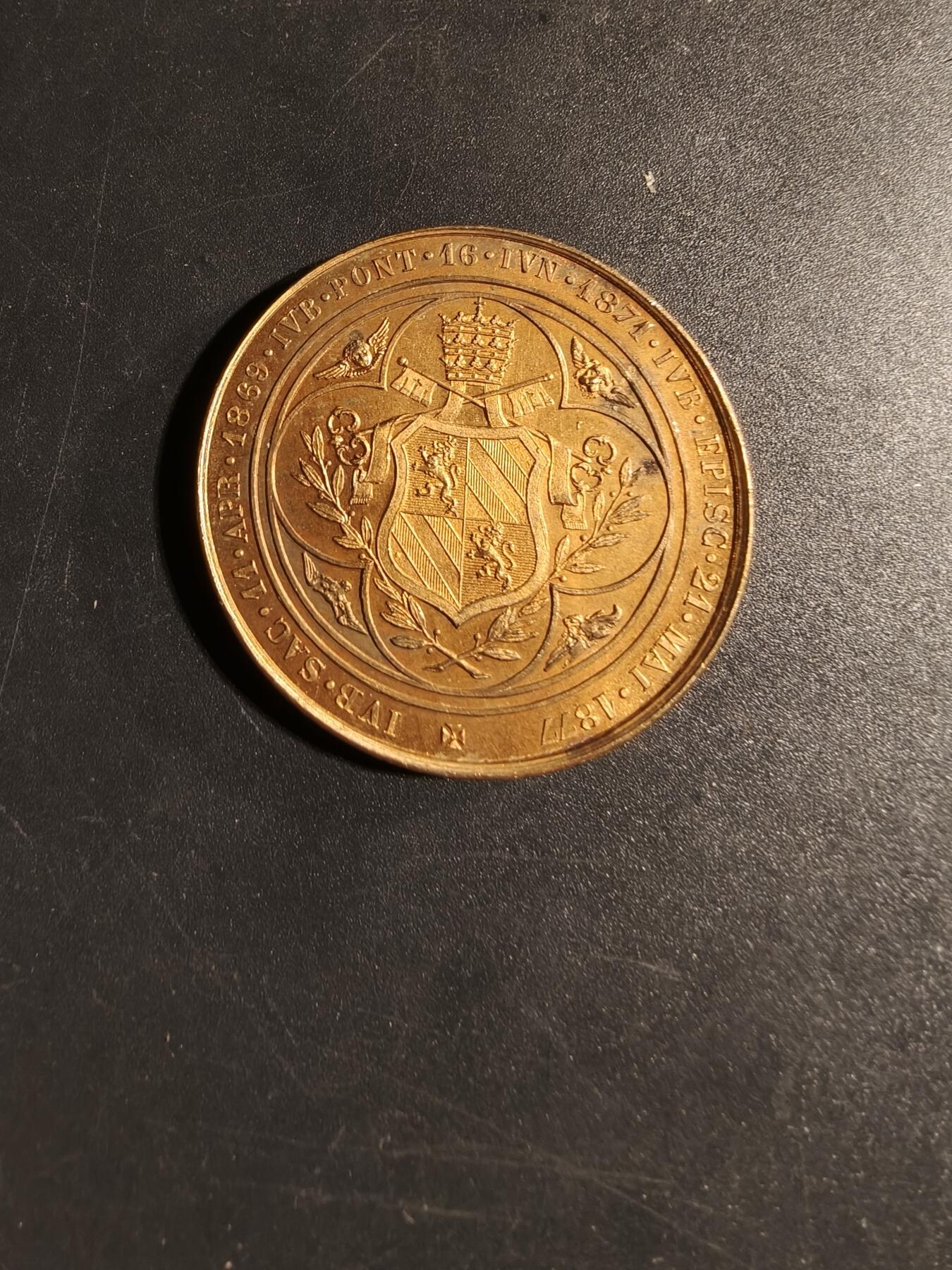 老王徽章第167期 梵蒂冈教宗庇护九世纪念章      直径38mm.    重量23.5g