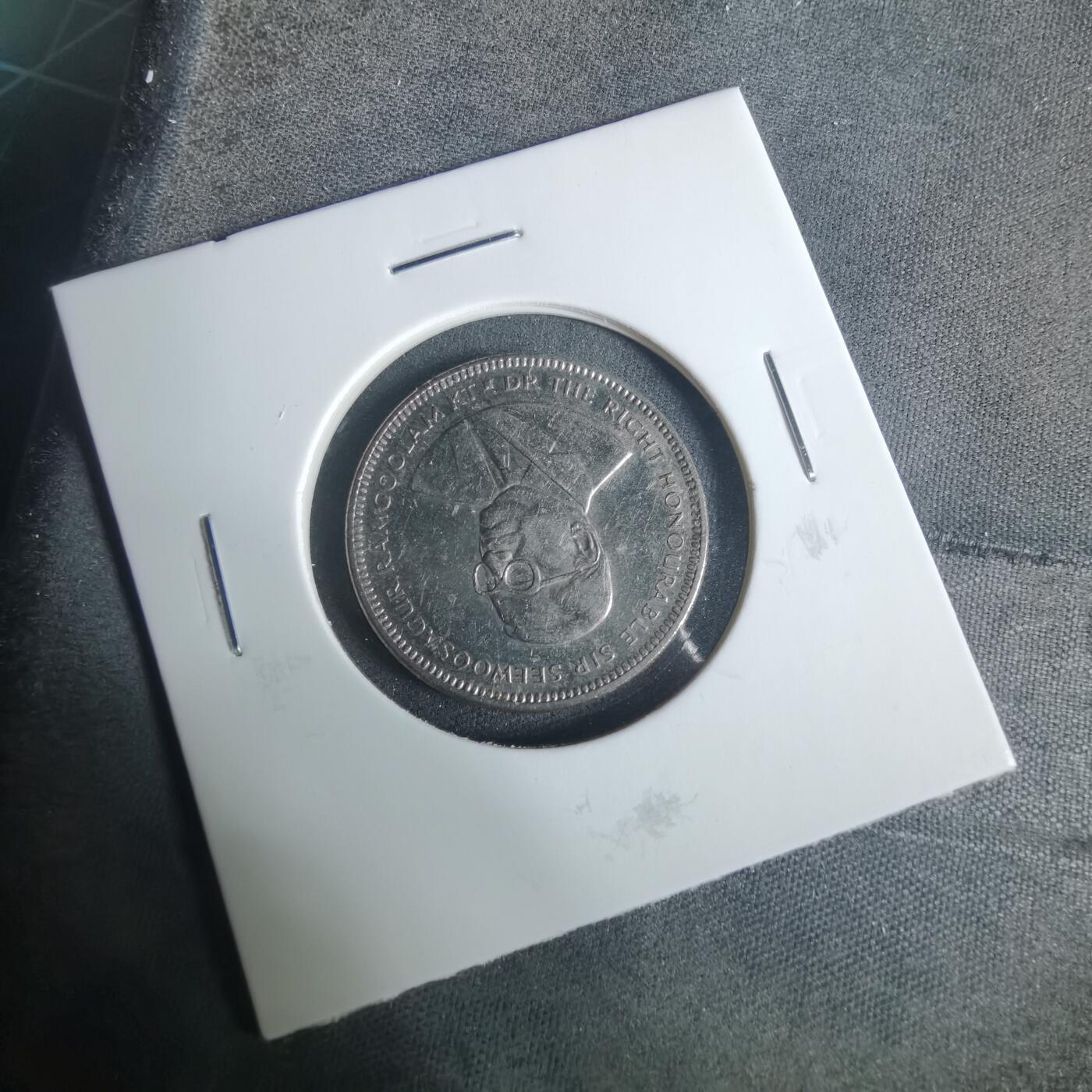 沼泽如烟--第919场 毛里求斯1987年半卢比