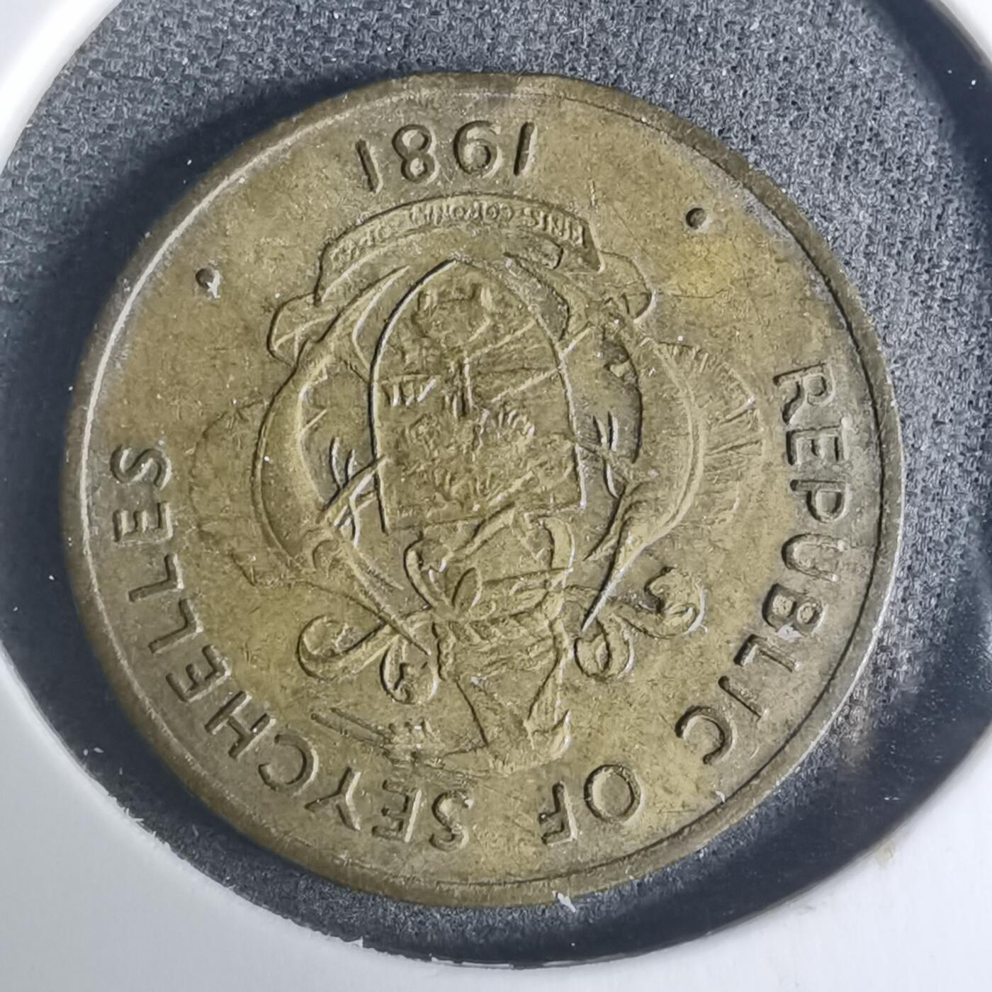 沼泽如烟--第919场 塞舌尔1981年十分