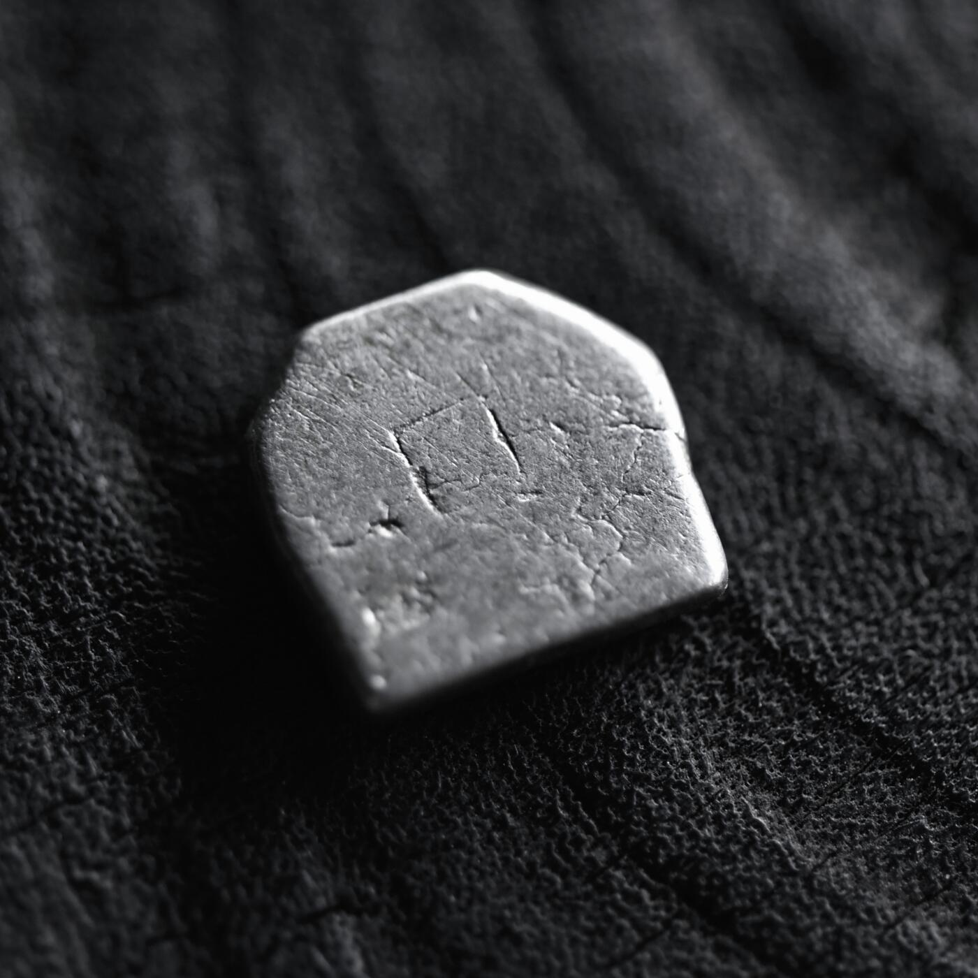 【良泉】【2025年最后一场】12月18日晚19.30点开拍！188组【直播场】西方古代钱币、丝路杂项、印章！ 公元前3世纪【古印度】孔雀王朝，1卡夏帕银币，3.17克