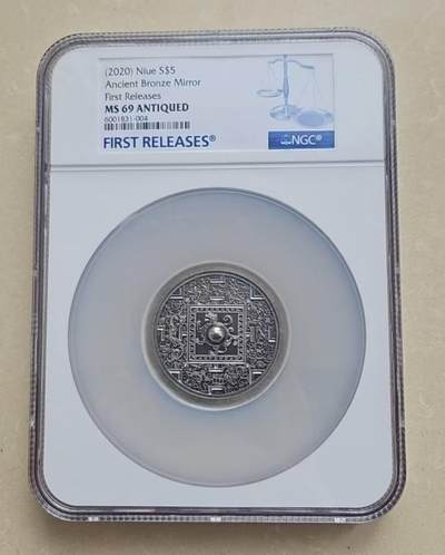 ❤️【币观天下】❤️ 第333期钱币拍卖- 2025.12.5周五晚上6点半场-长期征集拍品 - NGC纽埃2020年铜镜2盎司仿古银币评级币带证书