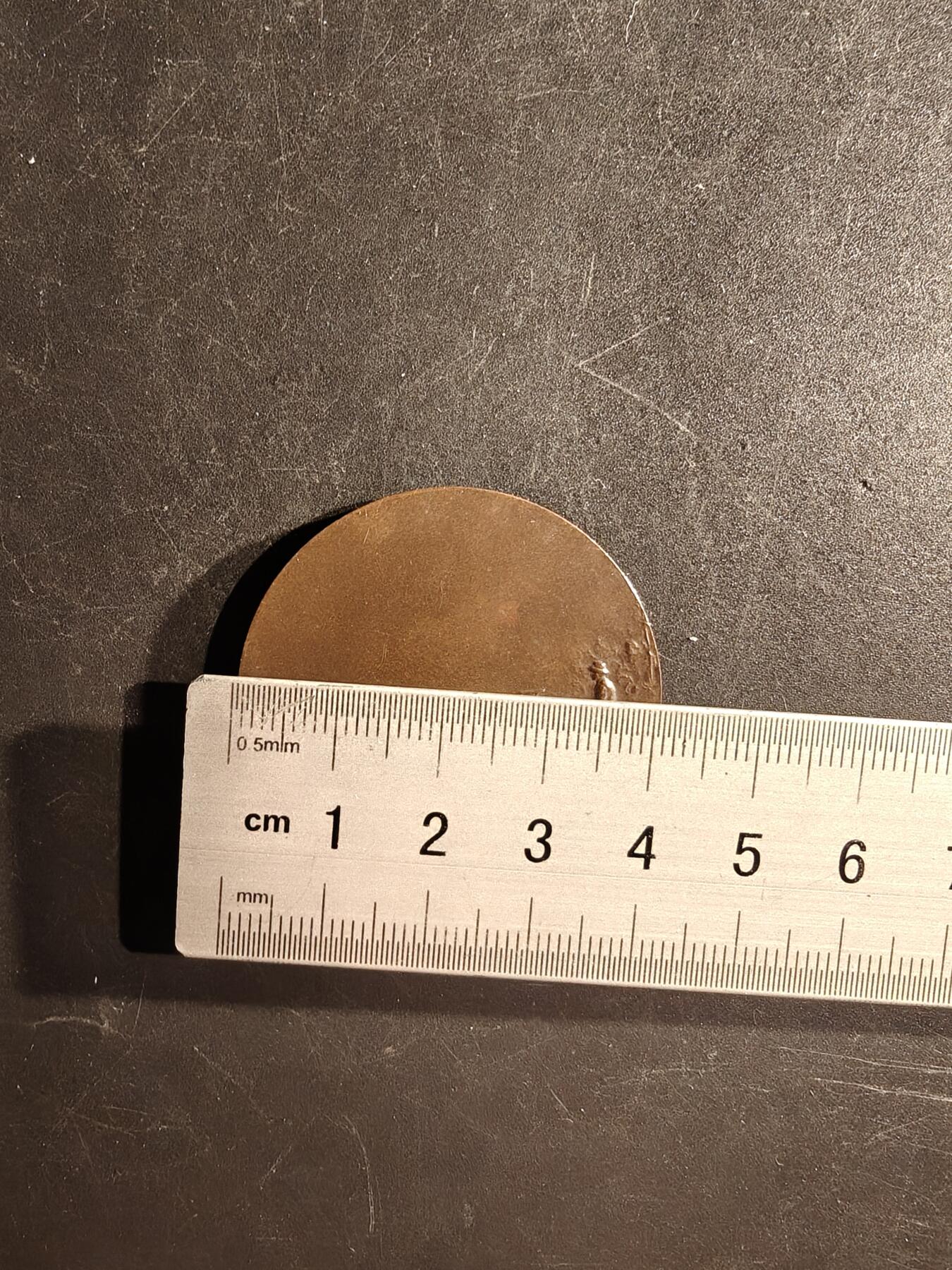 老王徽章第167期 法国默尔特-摩泽尔农业中央协会大铜章     直径41mm.    重量32.2g