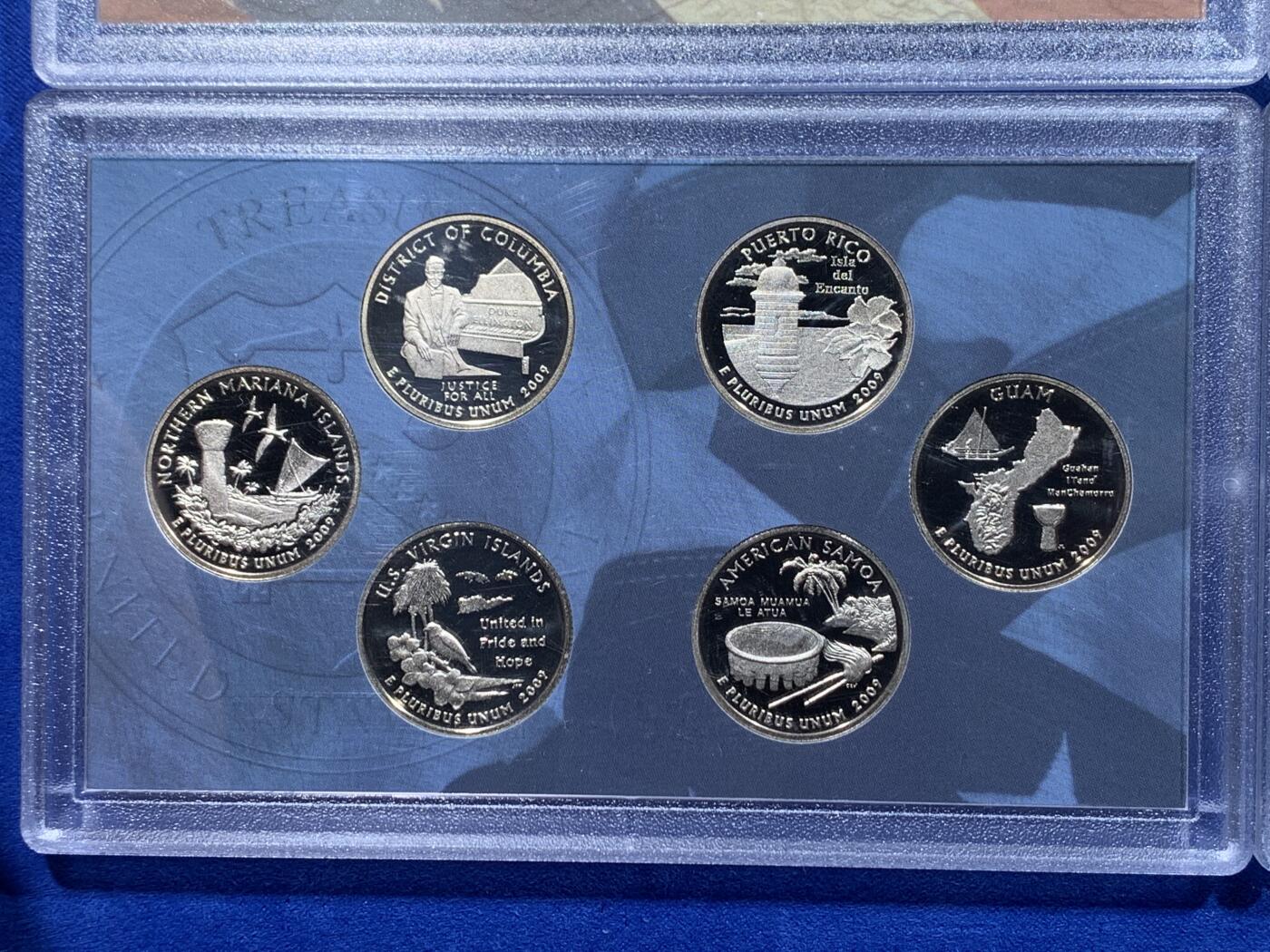 《竞宝斋》第444场 周日，周一，2场连拍 （全场包邮） 美国2009年套币4本 精制币 细节见图