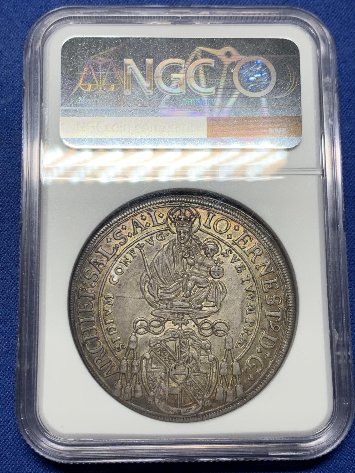 《竞宝斋》第444场 周日，周一，2场连拍 （全场包邮） NGC MS61 神罗萨尔茨堡1697年1泰勒银币，正面鲁伯特像，背面圣母抱婴，双面彩包浆，有点低评