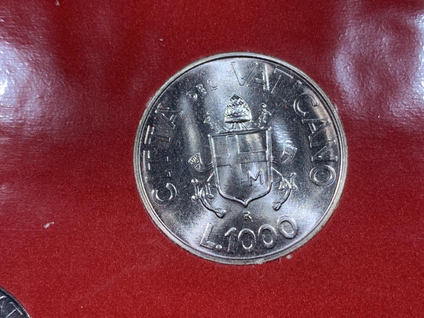 《竞宝斋》第444场 周日，周一，2场连拍 （全场包邮） 梵蒂冈1991年7枚套币，含1000里拉银币。