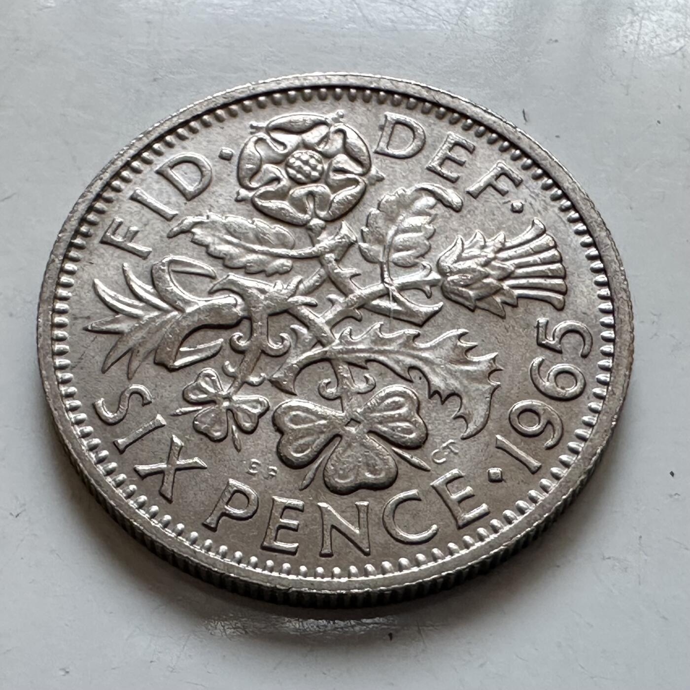 🌹外币初藏🌹🐯2025年第135场  每周二四六晚8️⃣点 接代拍 英国1965年六便士