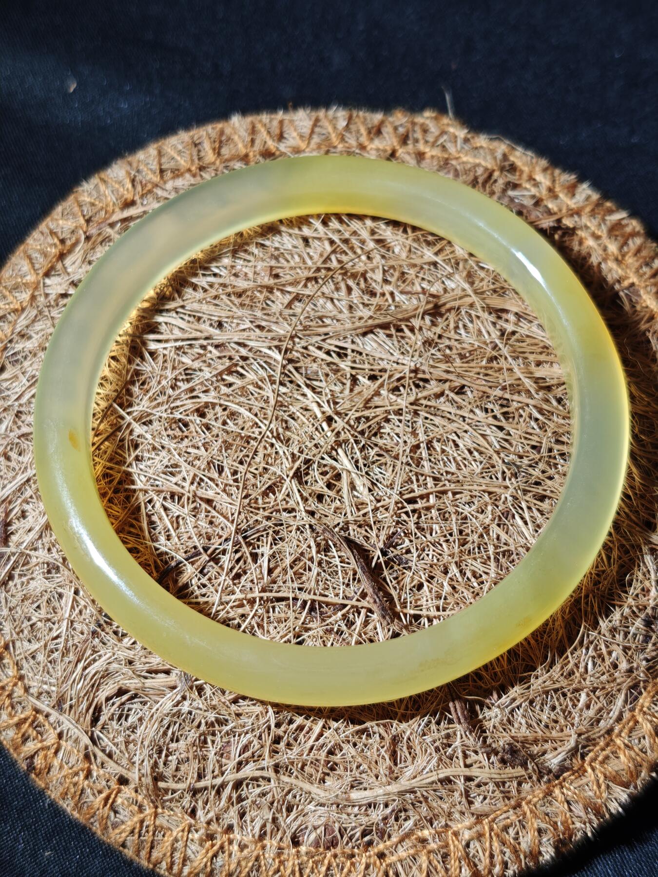 91期回流戒指饰品杂件纪念章丝路钱币专场 天然玛瑙手镯