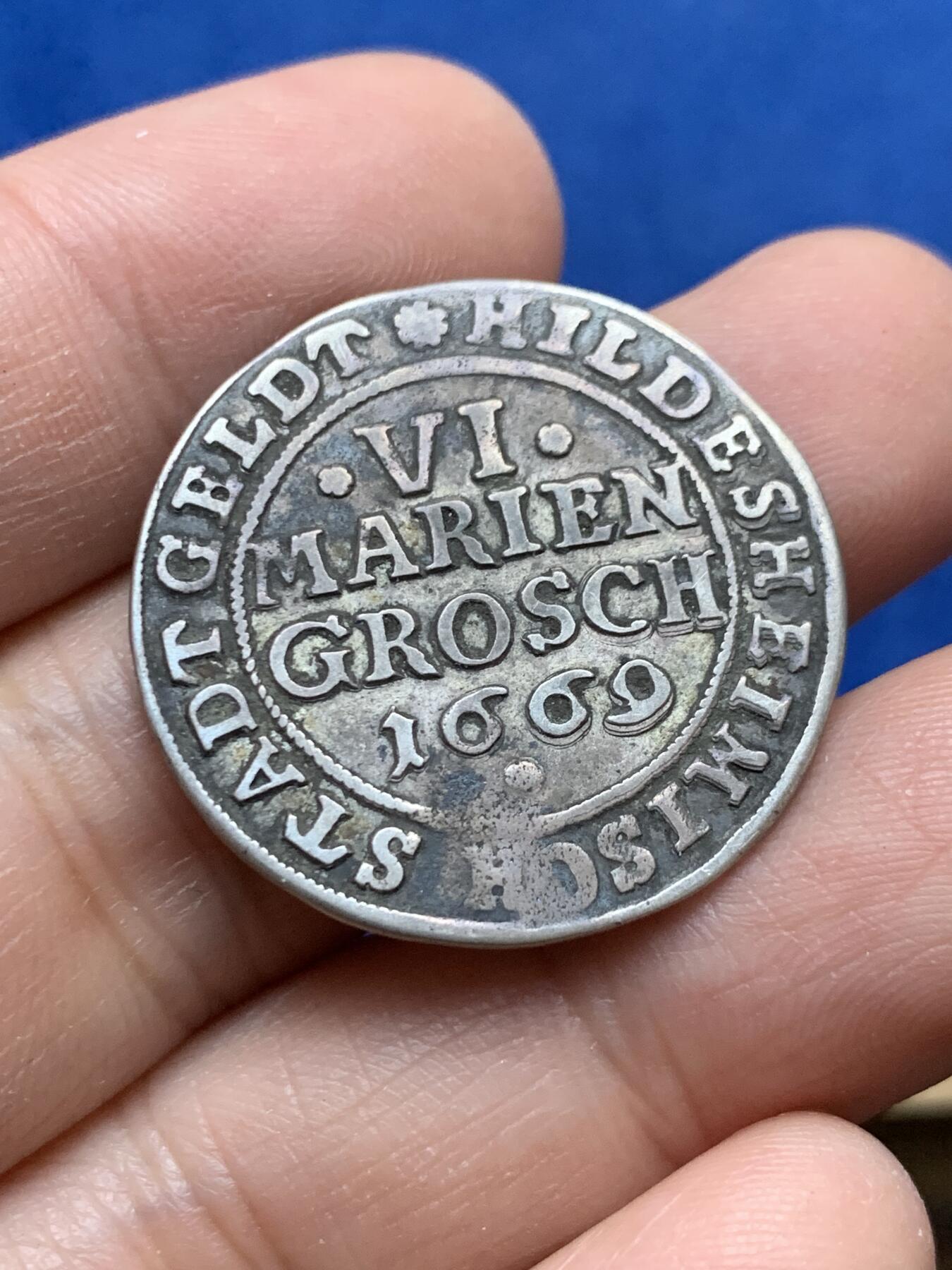 《竞宝斋》第444场 周日，周一，2场连拍 （全场包邮） 1669年德意志邦国-希尔德斯海姆自由市6格罗申银币 此品种好品很少