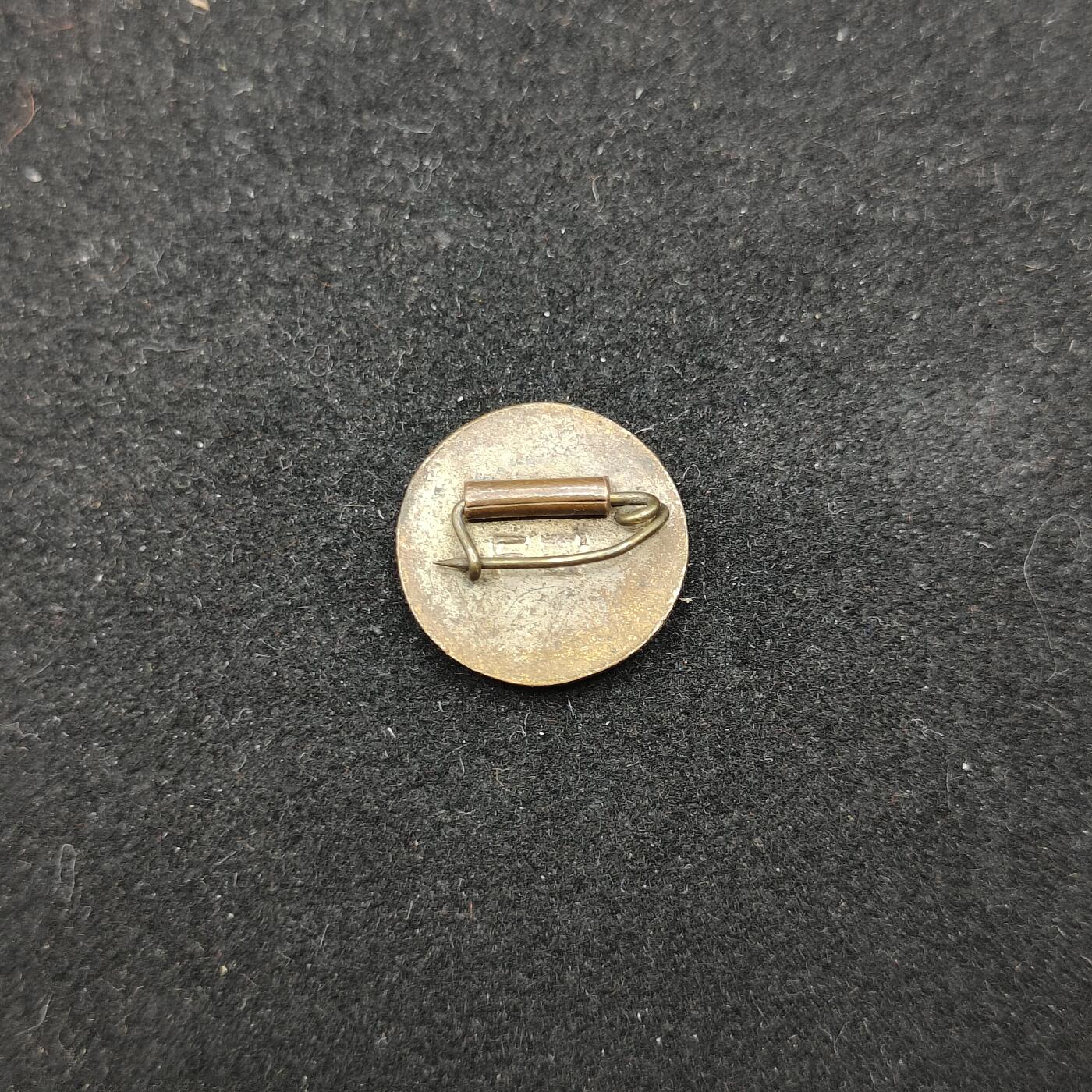 0元起拍勋章 第315期 咸鱼国勋章拍卖专场 12月3日（周三）下午6：00开始