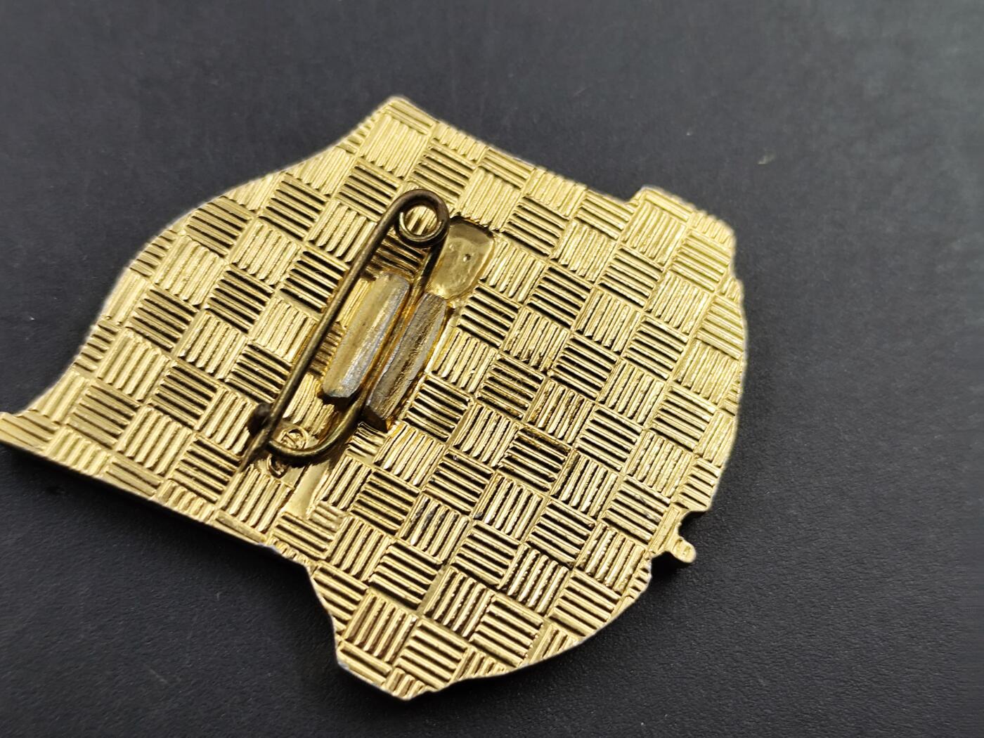 11月29日精品徽章专场 苏联海军上将尤马舍夫号舰艇纪念章