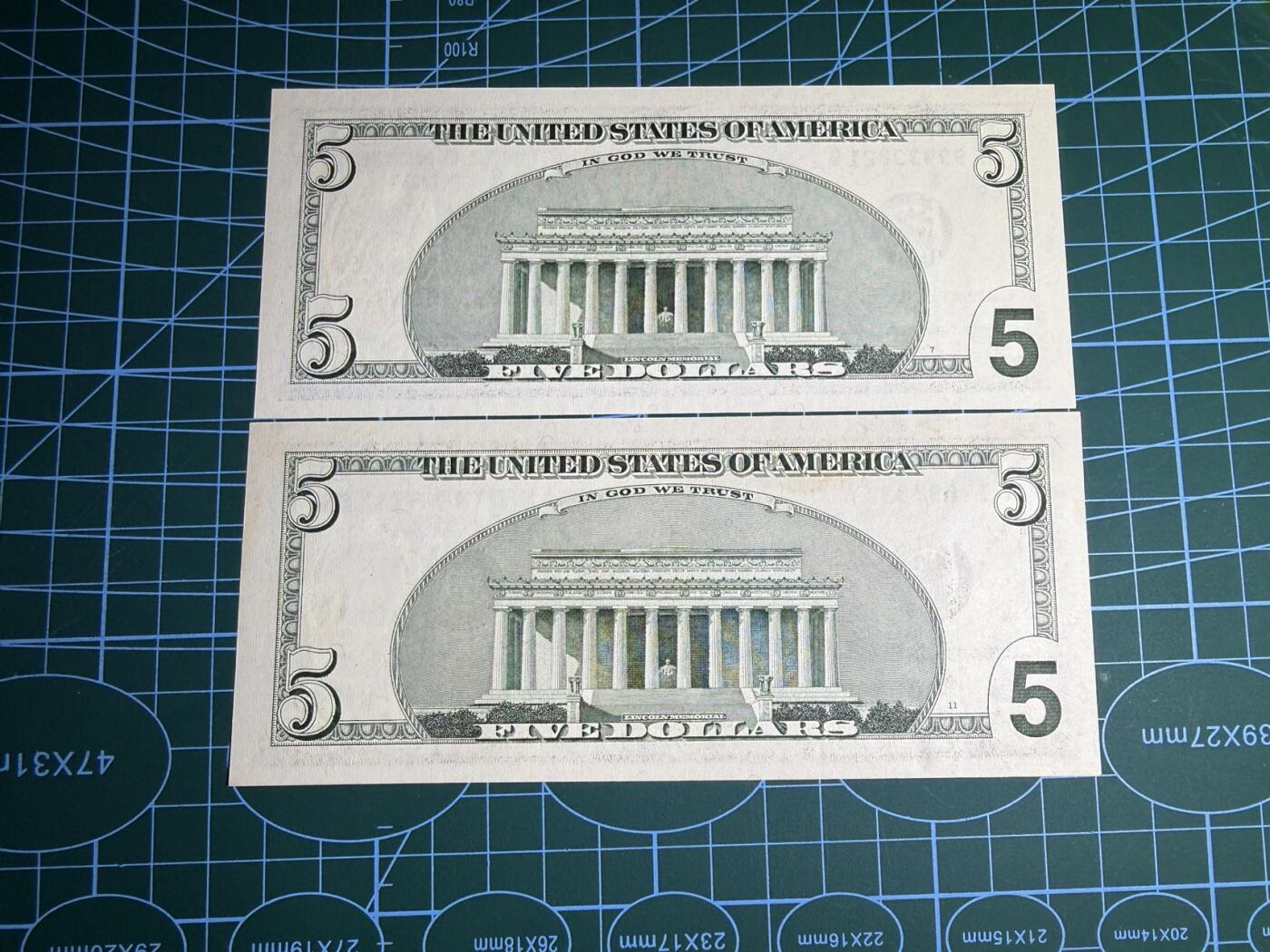 【炜奕收藏】，第五十二期 2003年&2006年美国5美元两张，UNC-/UNC品相，包含一张无47