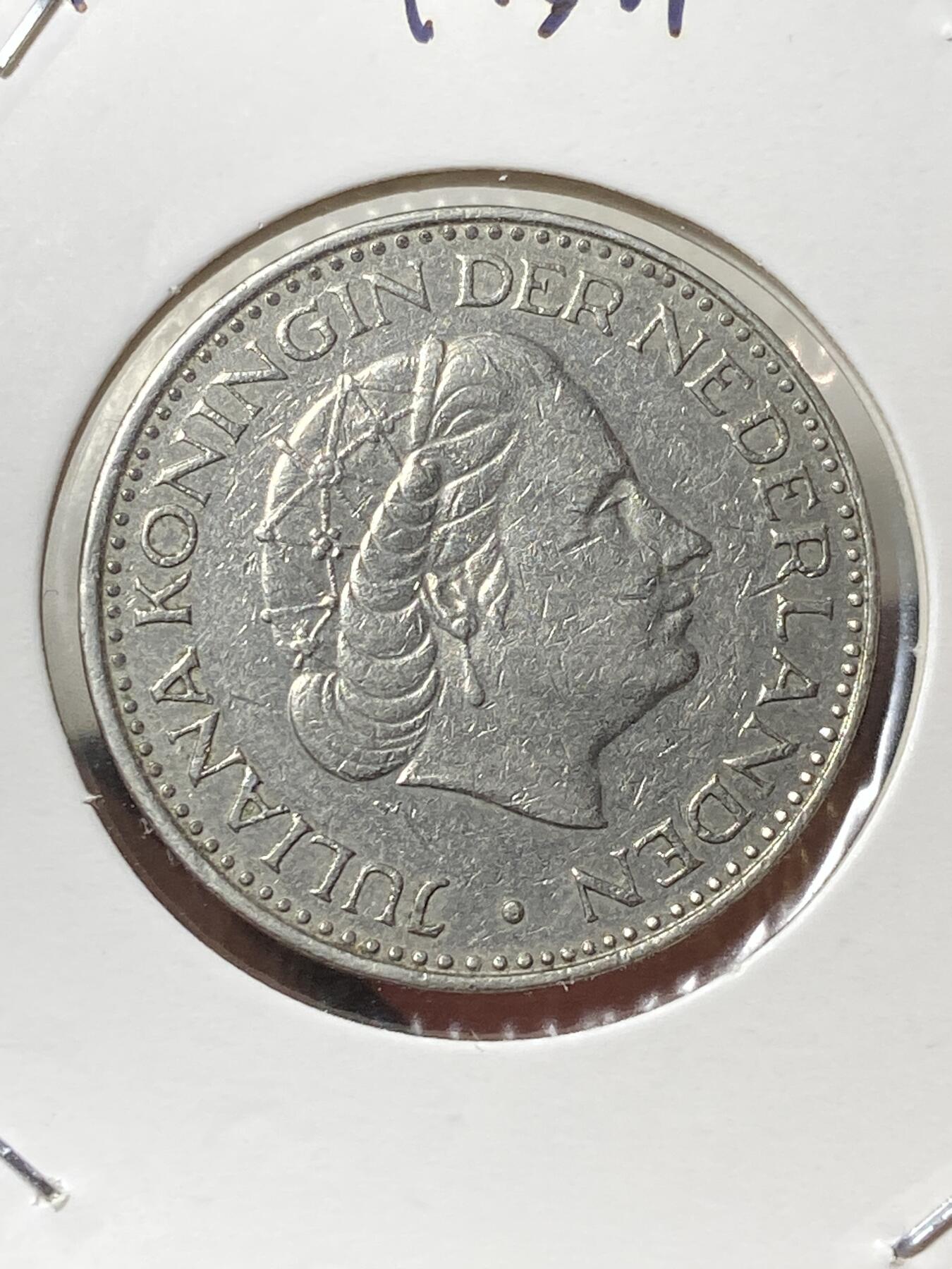 2025年第一百三十三场(总第一百五十九场）外国好品纸夹散币场(免佣金) 荷兰🇳🇱1969年1盾(朱丽安娜女王时期，Fish–鱼标)