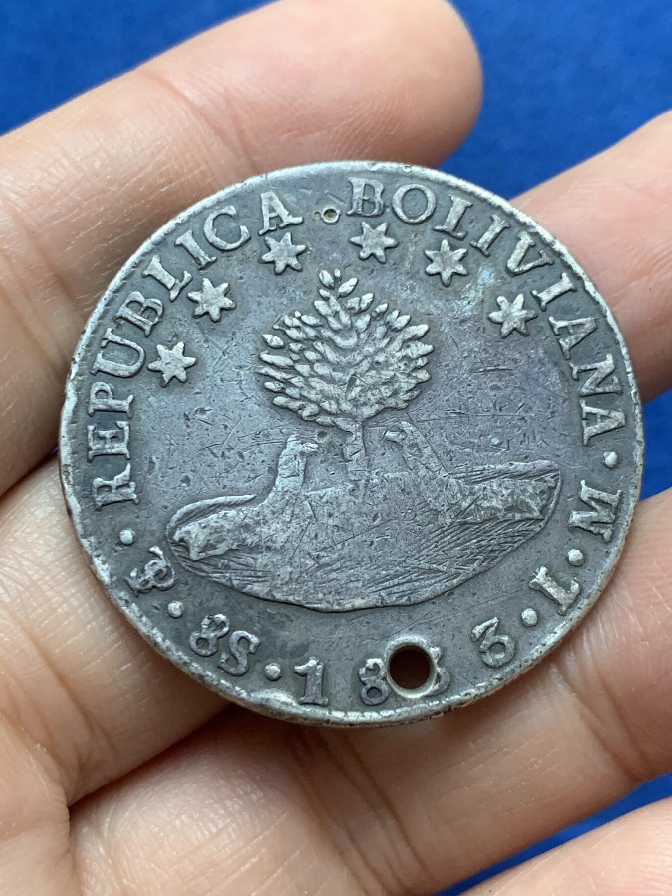 《竞宝斋》第444场 周日，周一，2场连拍 （全场包邮） 玻利维亚1833年8索尔银币 原味老包浆 细节见图