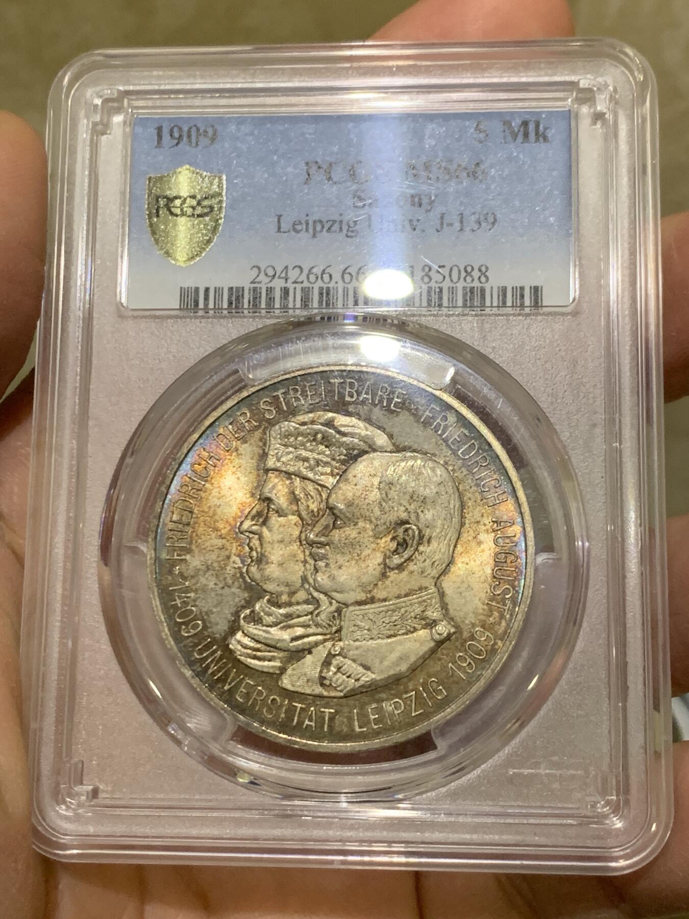 《竞宝斋》第444场 周日，周一，2场连拍 （全场包邮） PCGS MS66 德国1909年萨克森莱比锡大学创校500周年纪念流通5马克 金闪闪的包浆裹身 顶级收藏选择