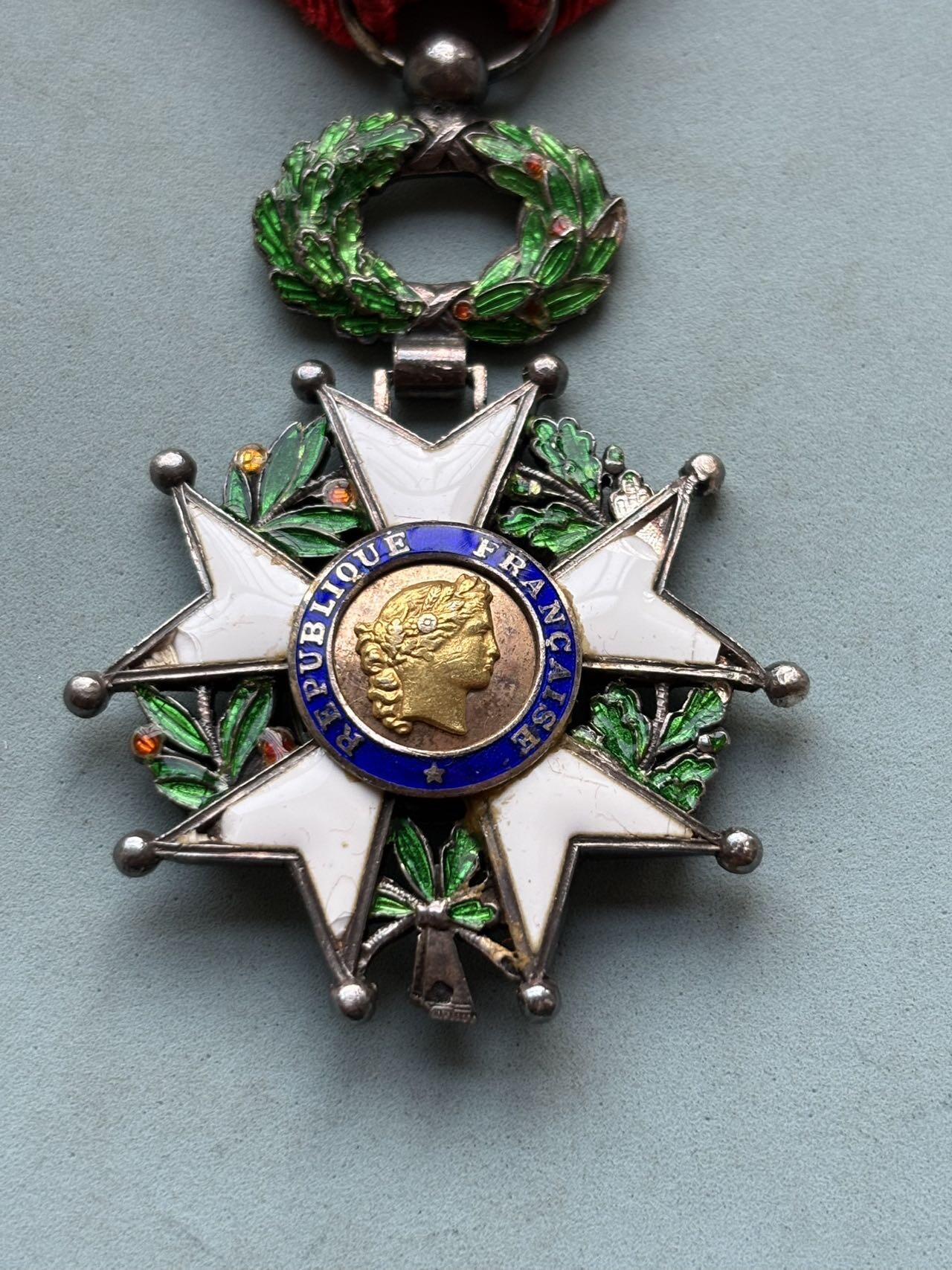 盛世勋华——号角文化勋章邮票专场拍卖第291期 法国骑士级荣誉军团勋章 珠宝商宽边版 银制带银标