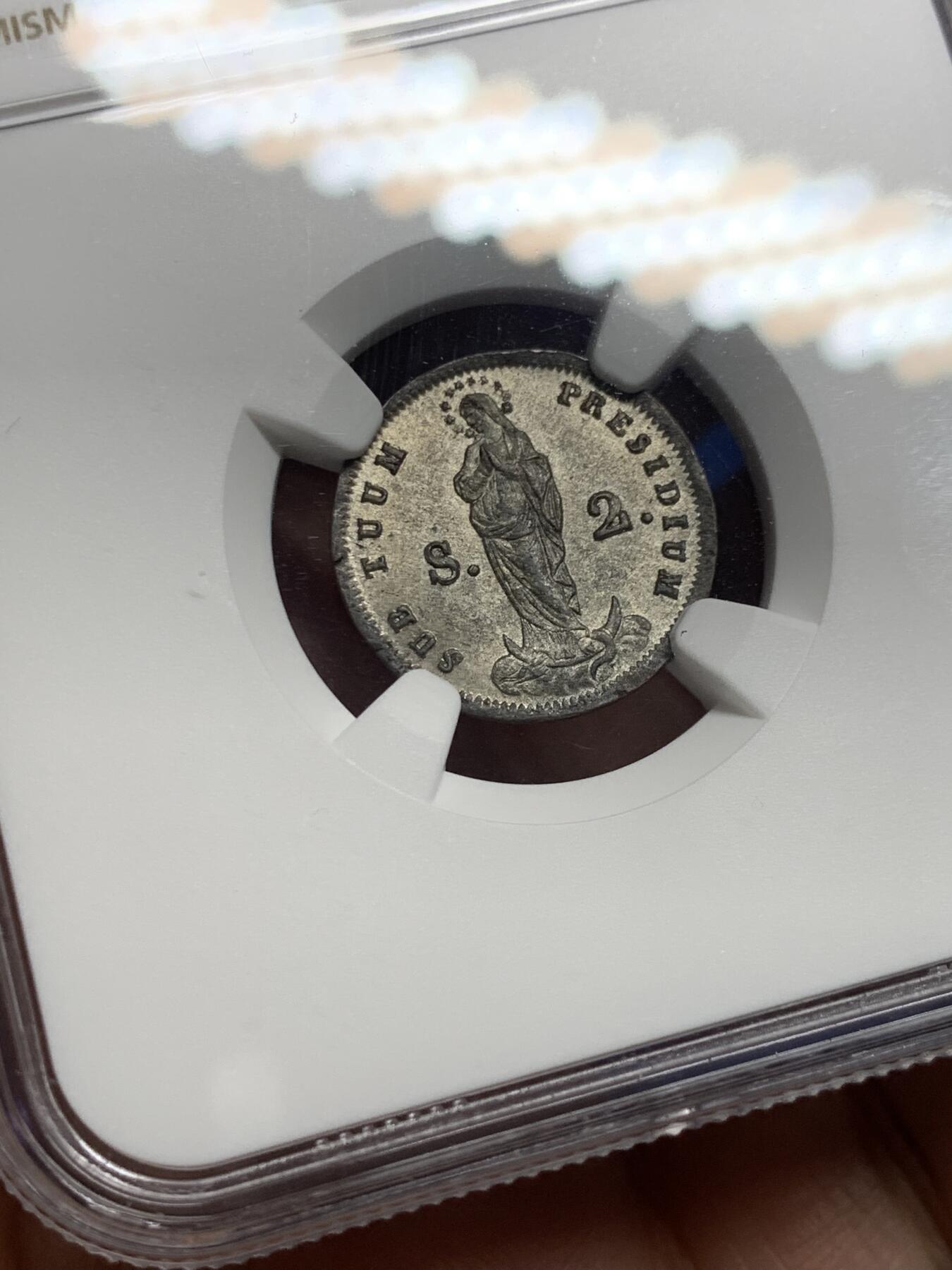 《竞宝斋》第444场 周日，周一，2场连拍 （全场包邮） NGC MS63 意大利热那亚 1814年 2索尔银币 正面圣母图案 背面热那亚徽章 细节极美包浆好 稀缺品种